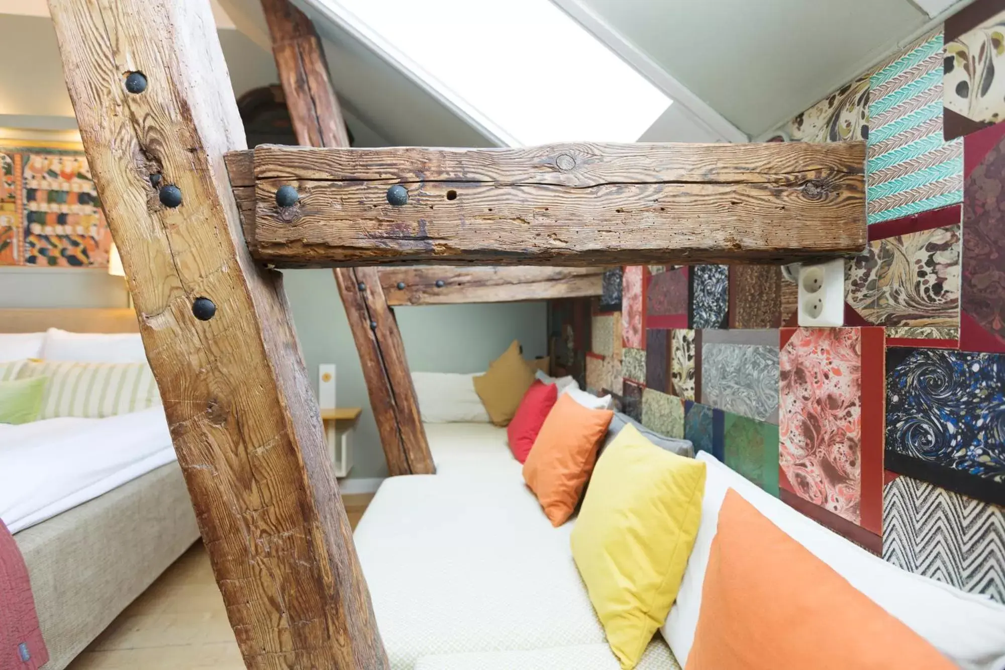 Bedroom, Bunk Bed in Lady Hamilton Hotel