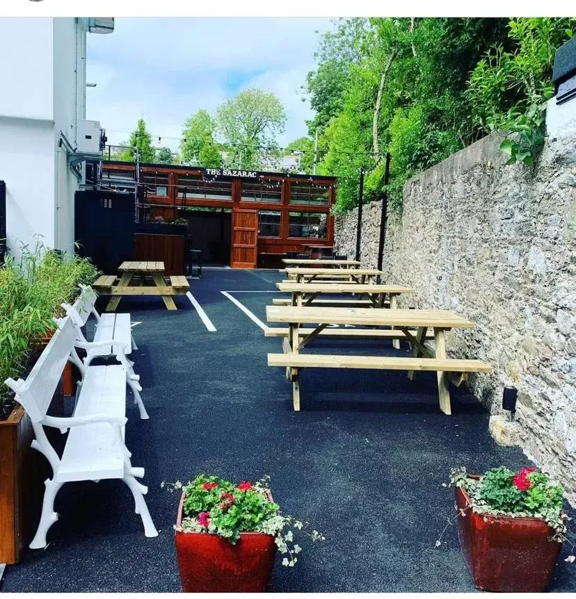 BBQ facilities in Blarney Castle Hotel