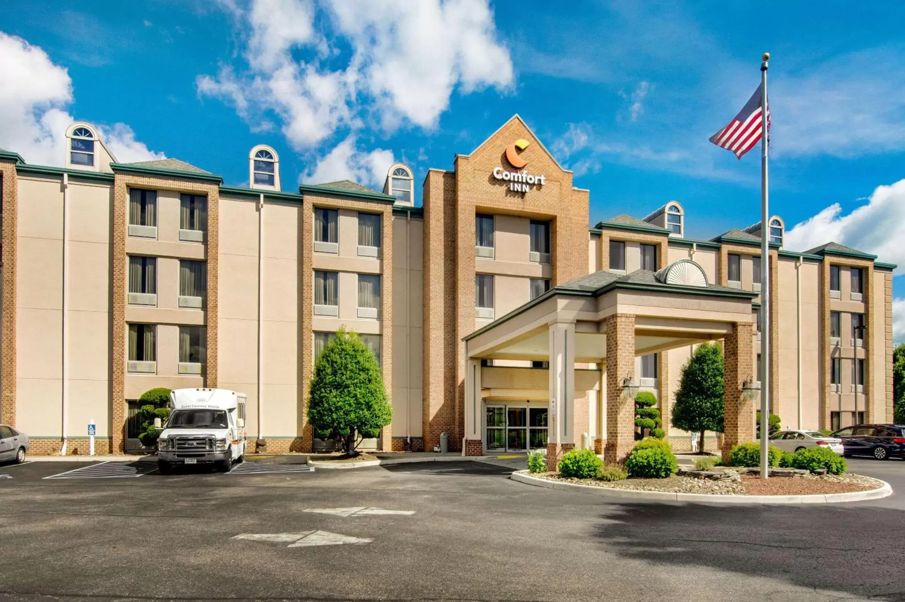 Property Building in Comfort Inn Airport Roanoke