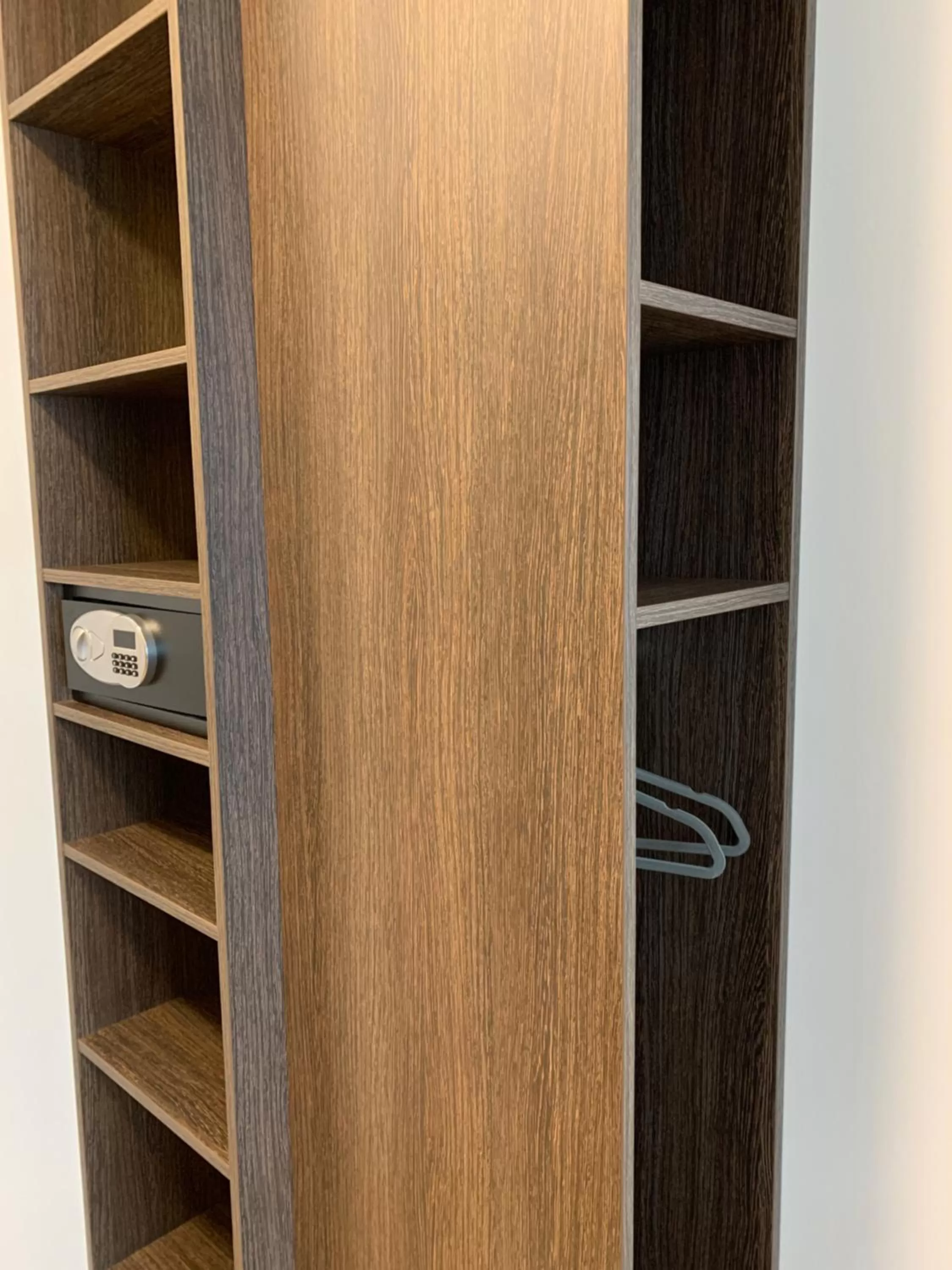 wardrobe in Park-Lodge Am Rohrbusch