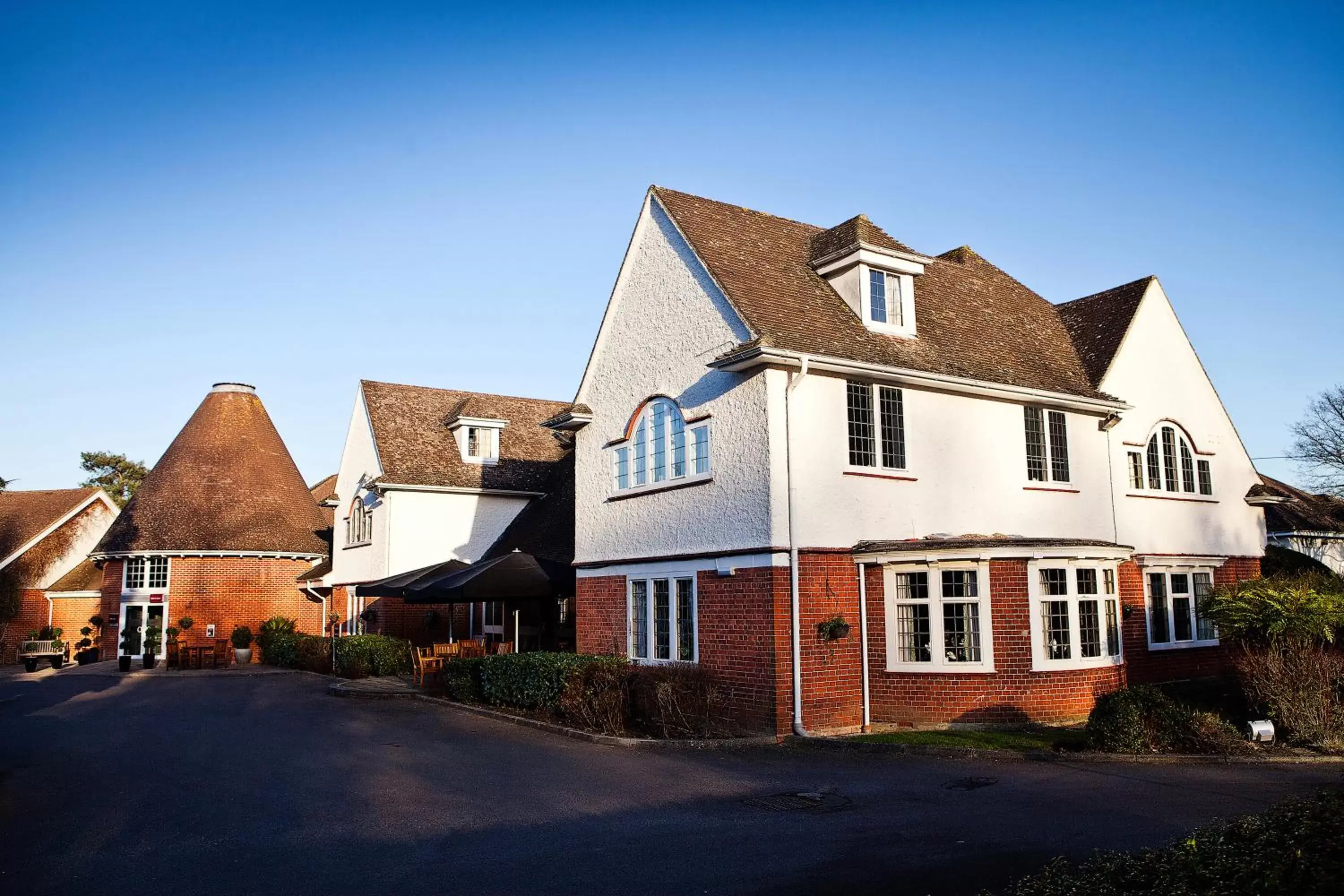 Property Building in Mercure Tunbridge Wells Hotel