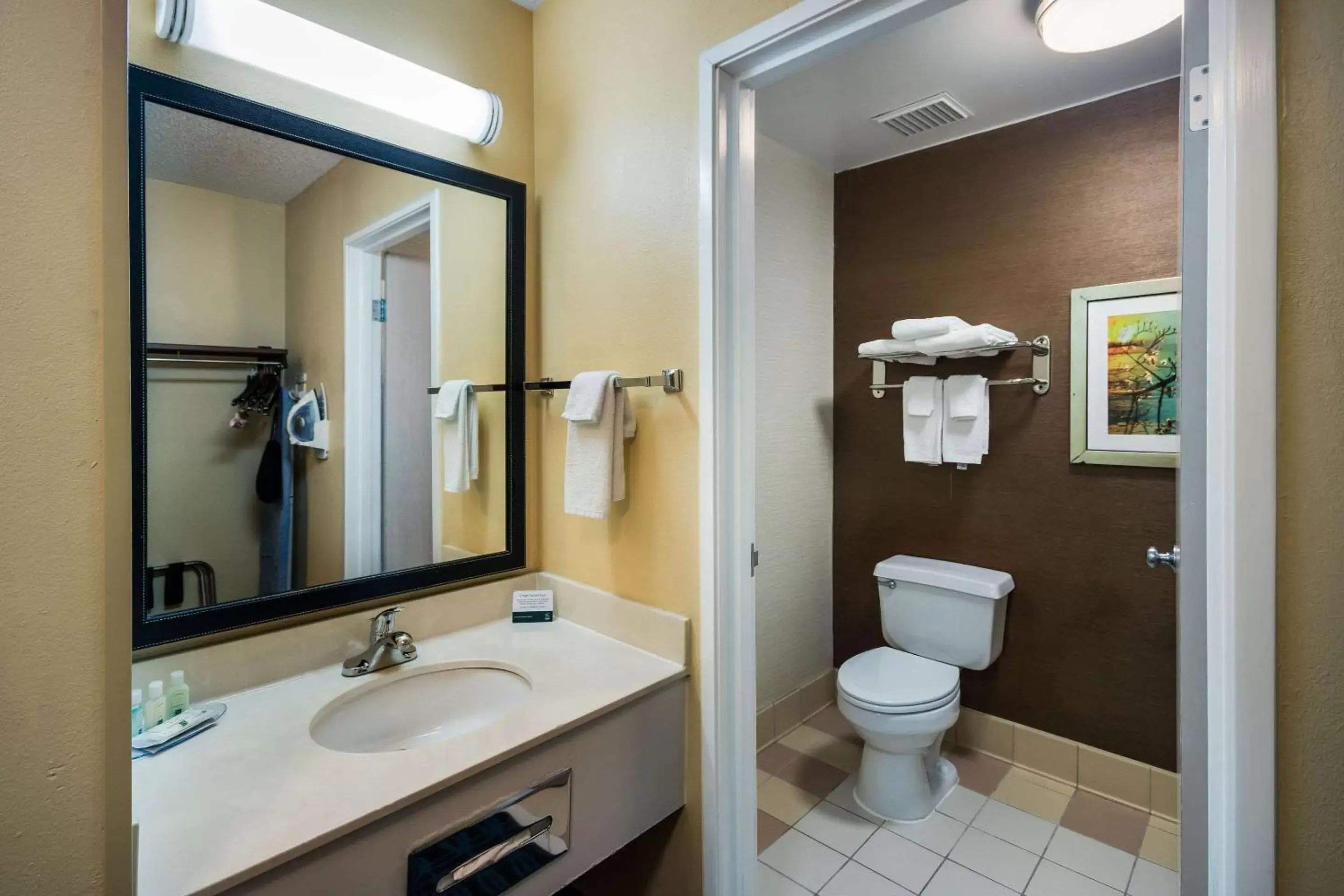 Bedroom, Bathroom in Quality Inn & Suites Bozeman