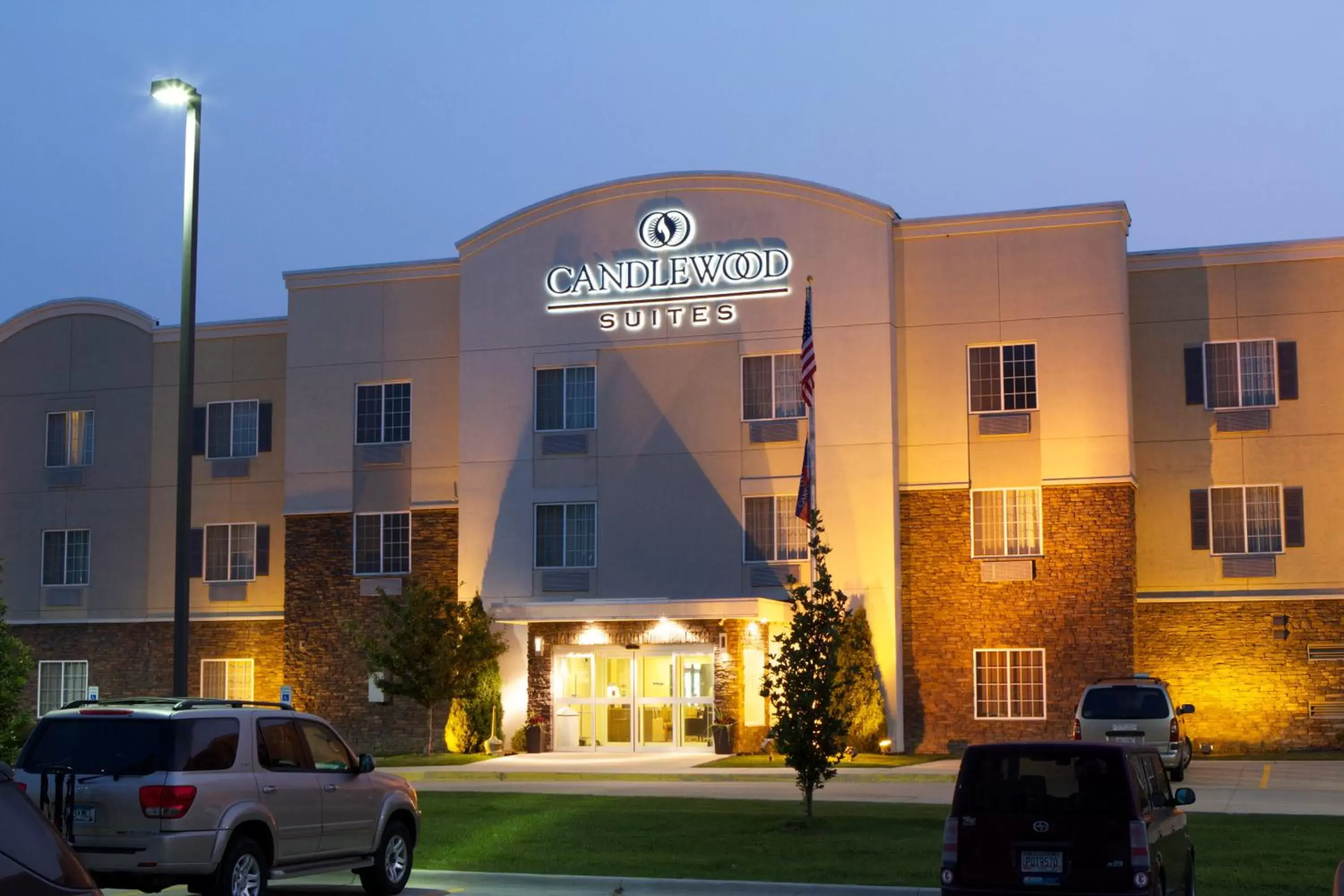 Property Building in Candlewood Suites Champaign-Urbana University Area, an IHG Hotel