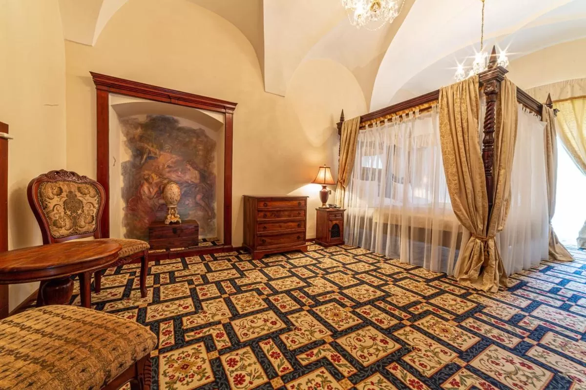 Bed in Chateau Zbiroh