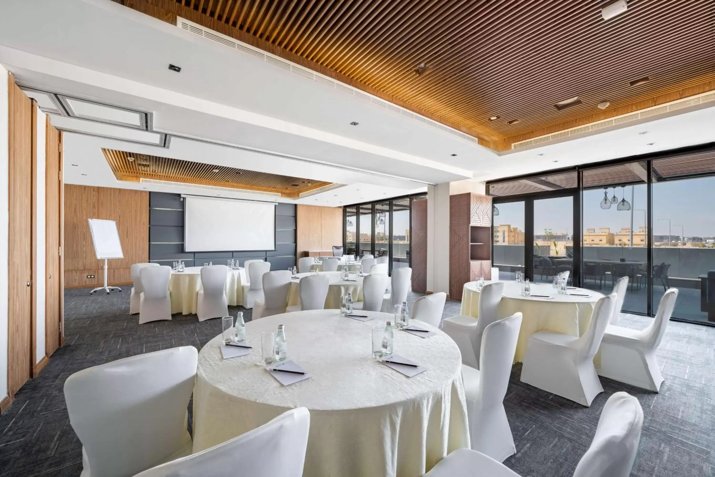 Meeting/conference room, Banquet Facilities in Radisson Blu Hotel Riyadh Qurtuba