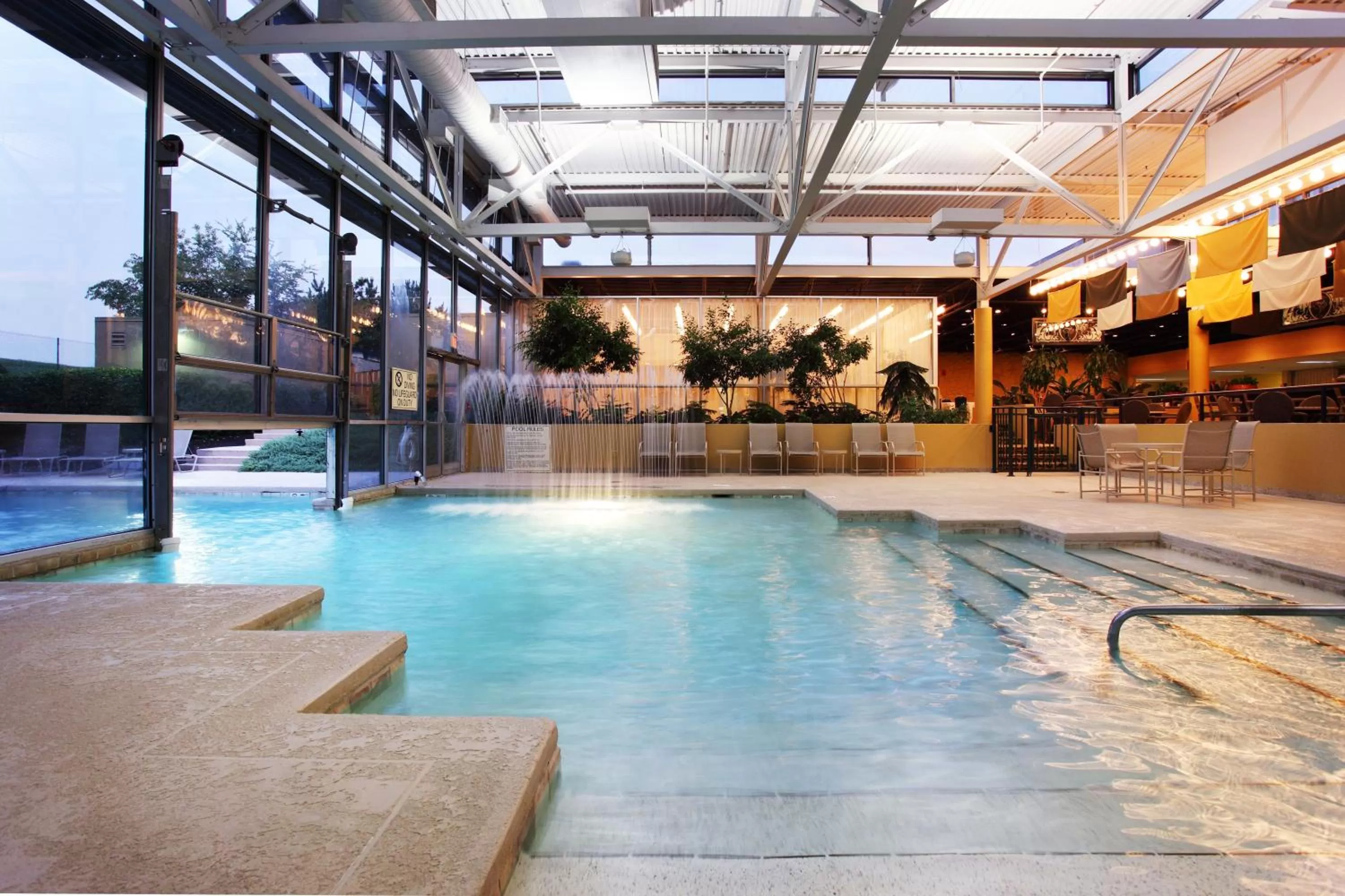 Swimming pool in Holiday Inn Knoxville West - Cedar Bluff Rd by IHG