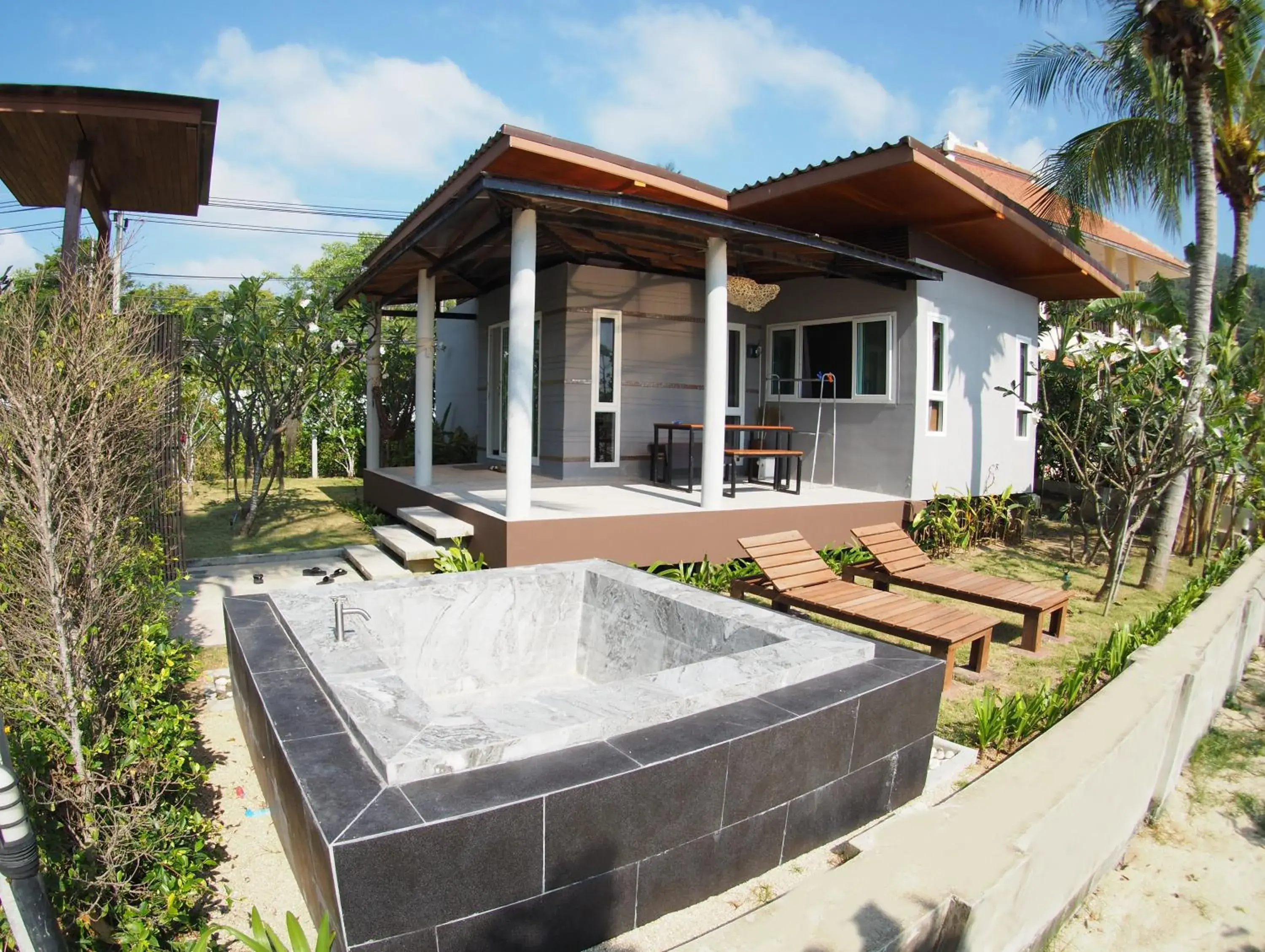 Beach Front Villa in Samui Garden Home - SHA Extra Plus