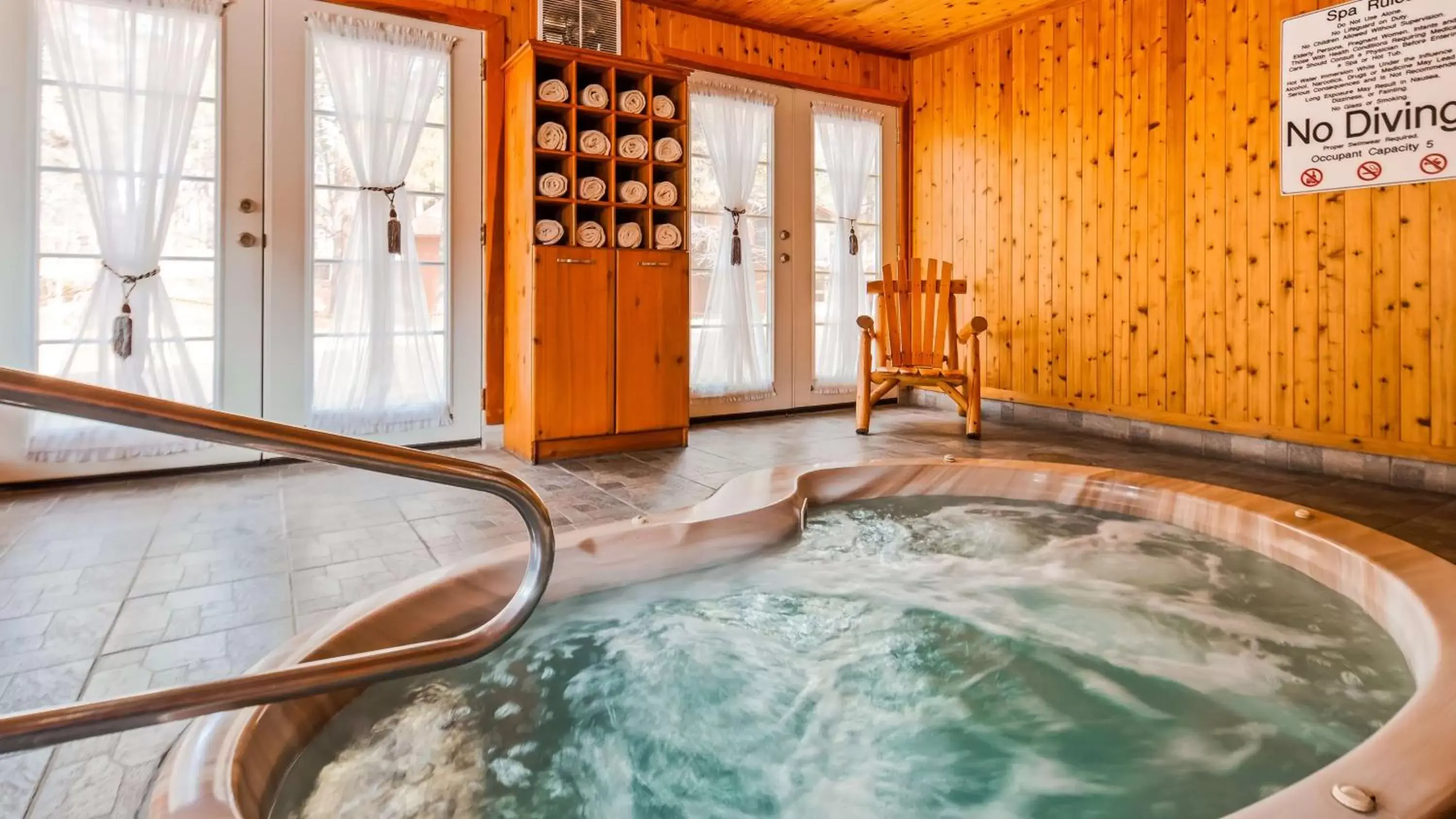 Spa and wellness centre/facilities, Swimming Pool in Best Western Inn Of Pinetop