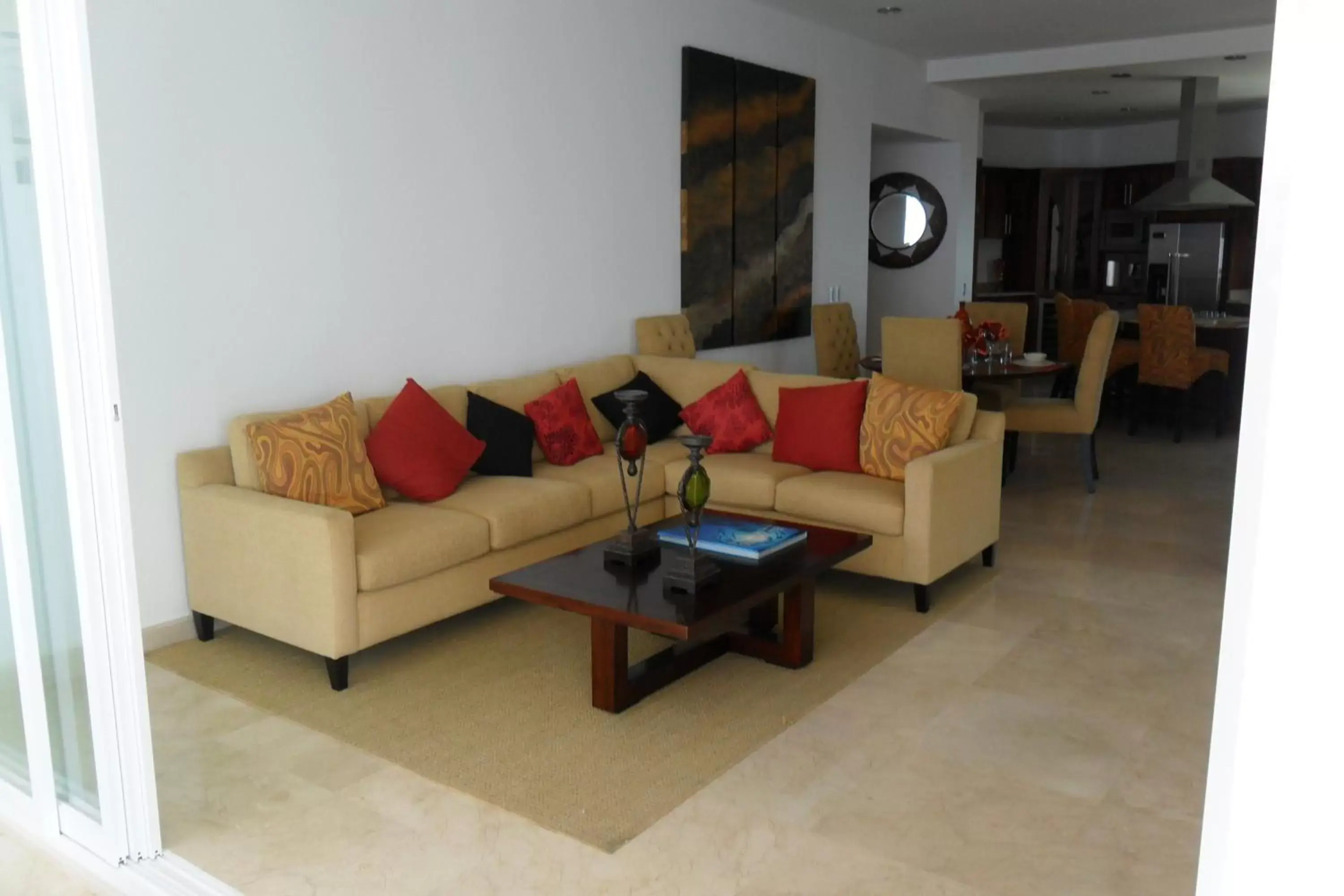 Living room, Seating Area in Mondavi