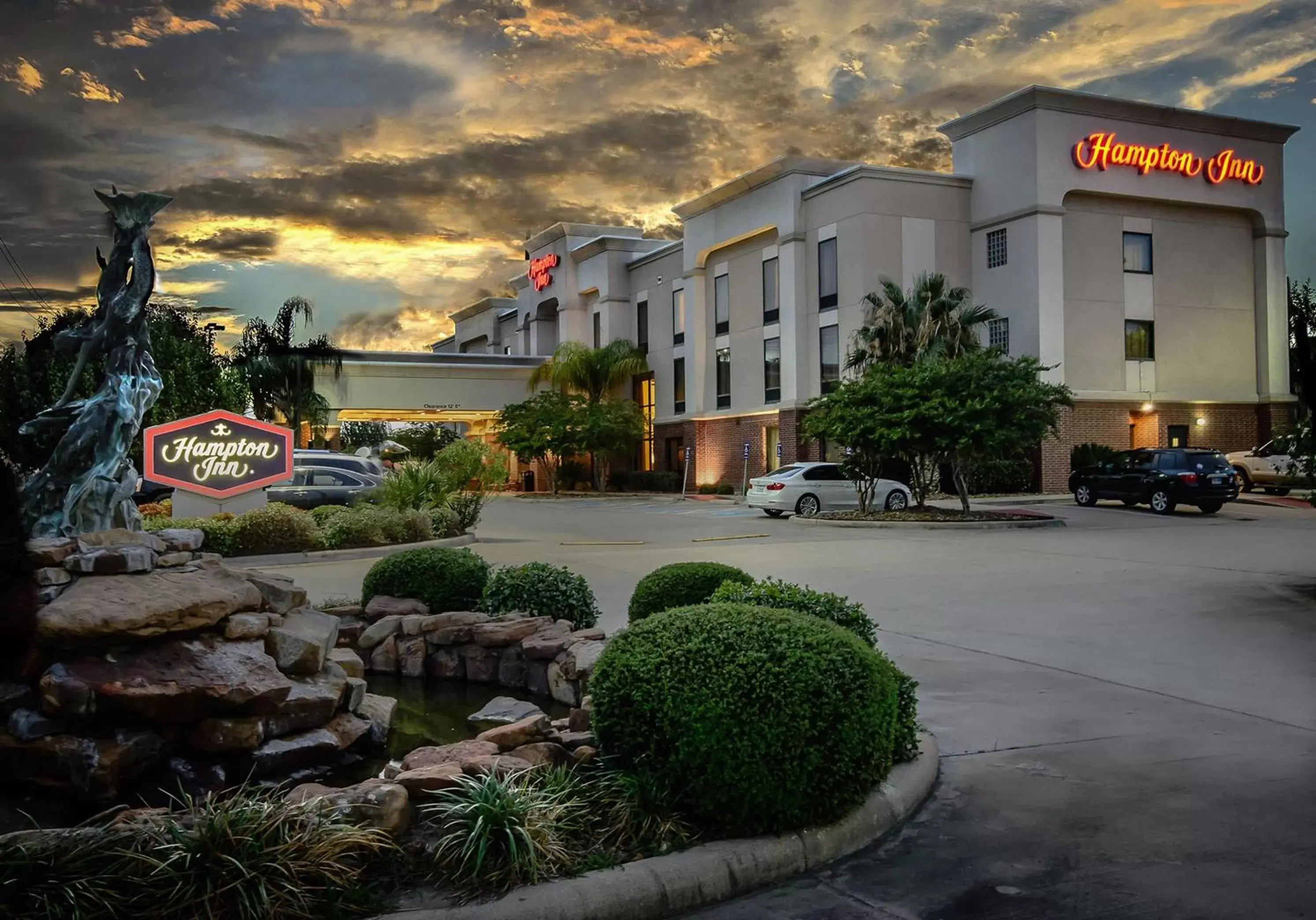 Facade/entrance in Hampton Inn Houston-Pearland, TX Facade/entrance in Hampton Inn Houston-Pearland, TX