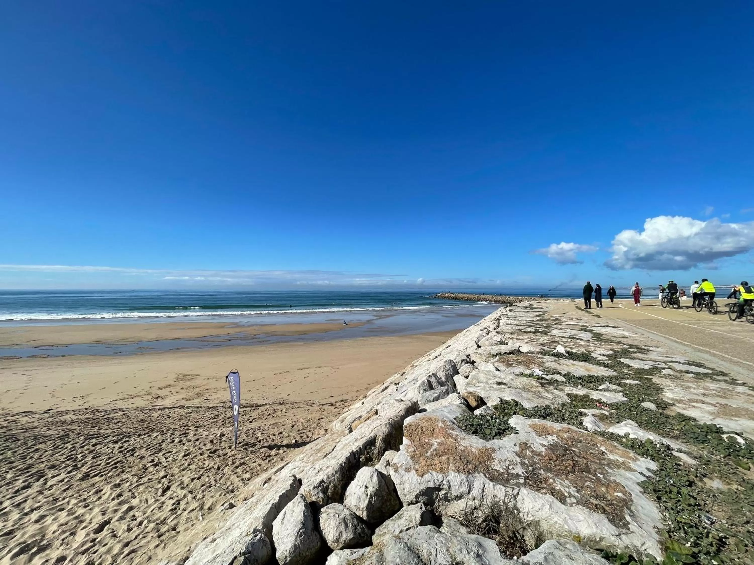 Nearby landmark, Beach in Costa Paradise Beach