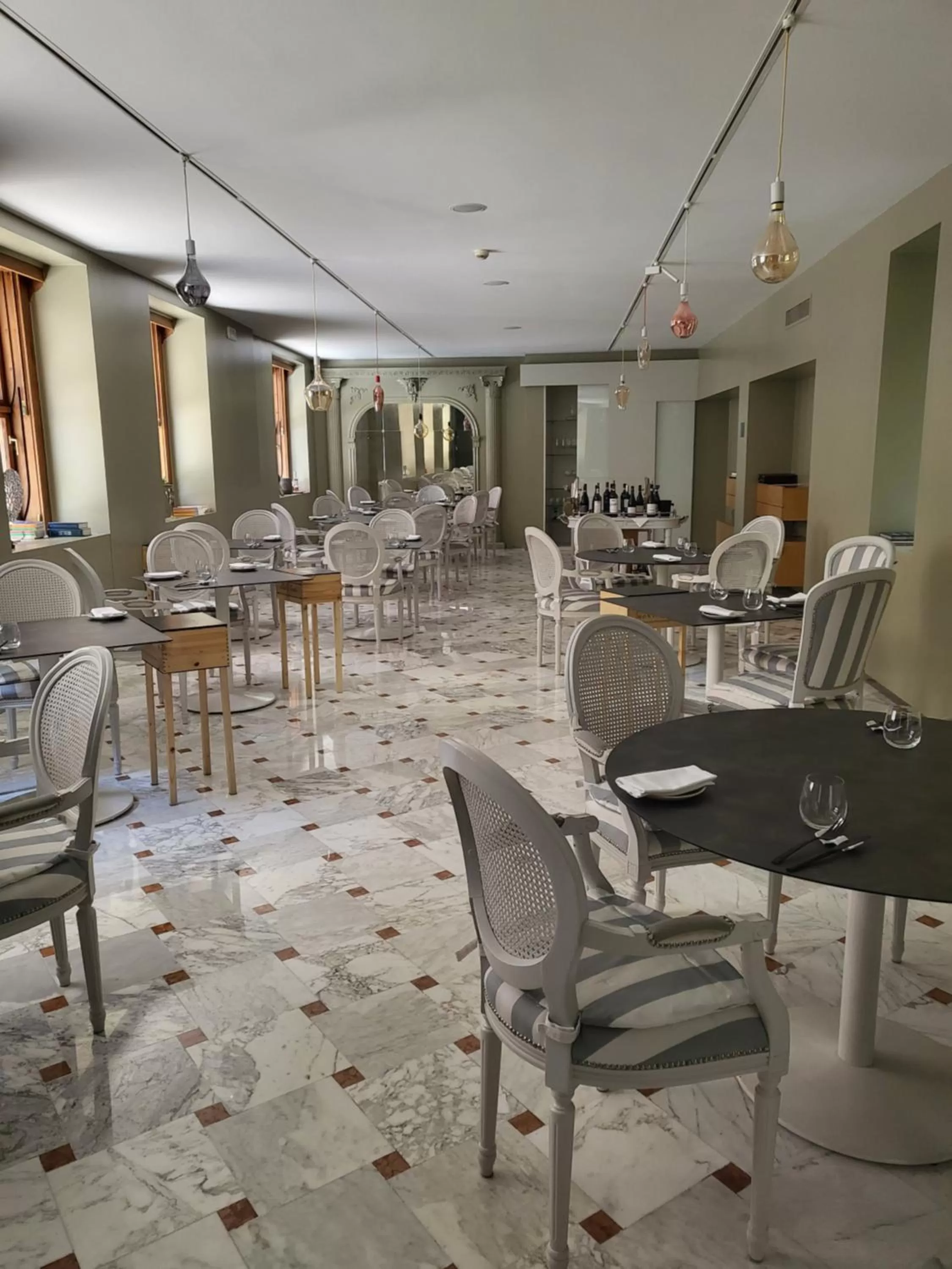 Restaurant/places to eat in Alli Due Buoi Rossi