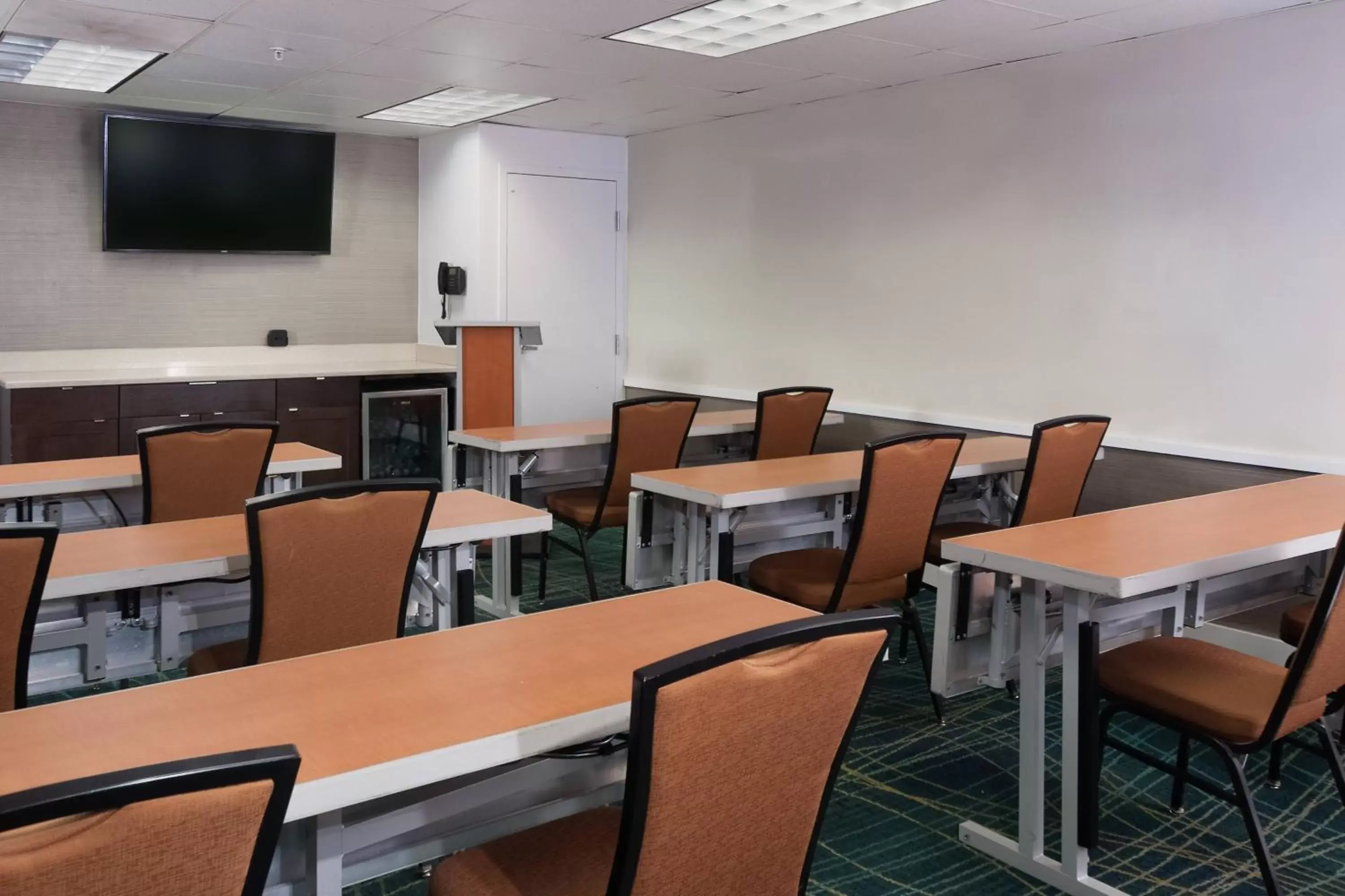 Meeting/conference room in SpringHill Suites Fort Lauderdale Airport