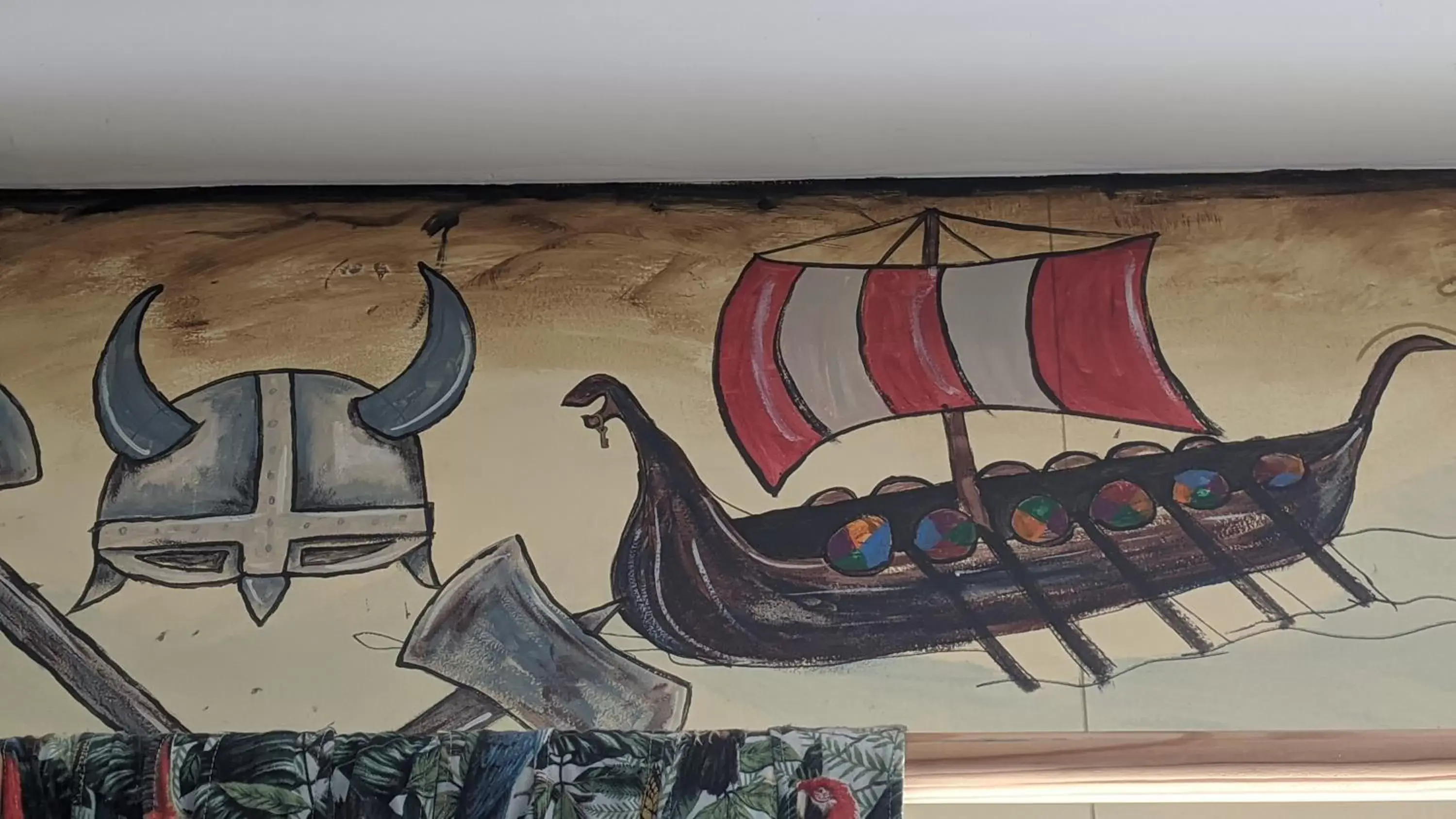 Decorative detail in The Pirate Haus Inn