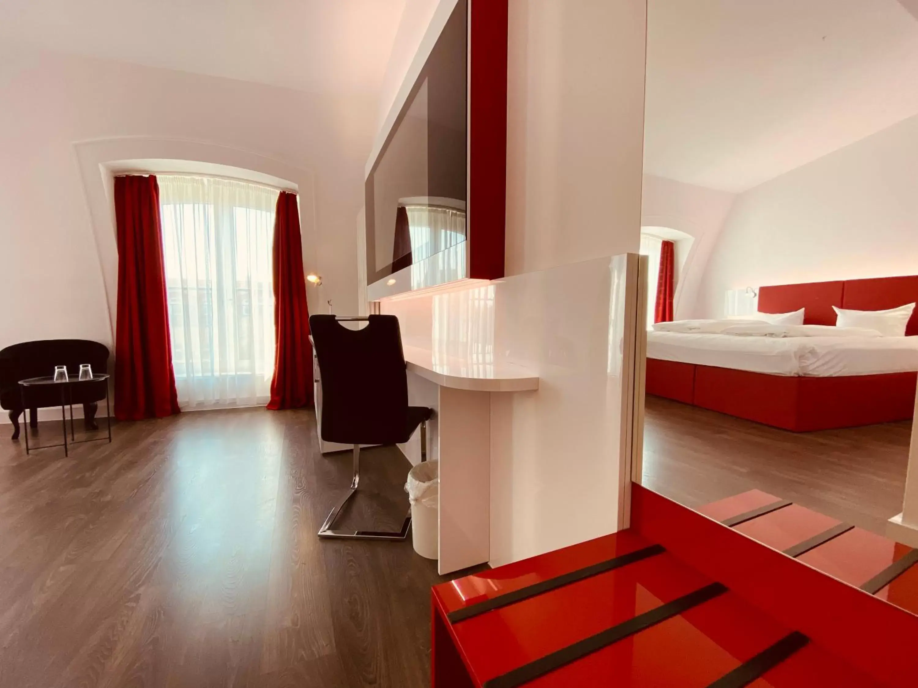 Bathroom, Seating Area in DORMERO Hotel Dresden City