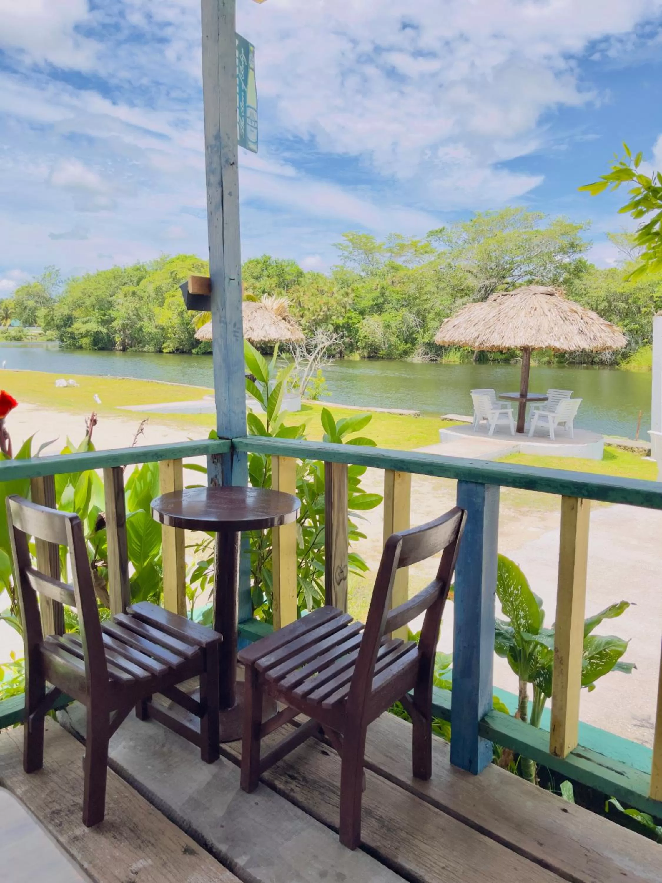 Restaurant/places to eat in Lamanai Riverside Retreat