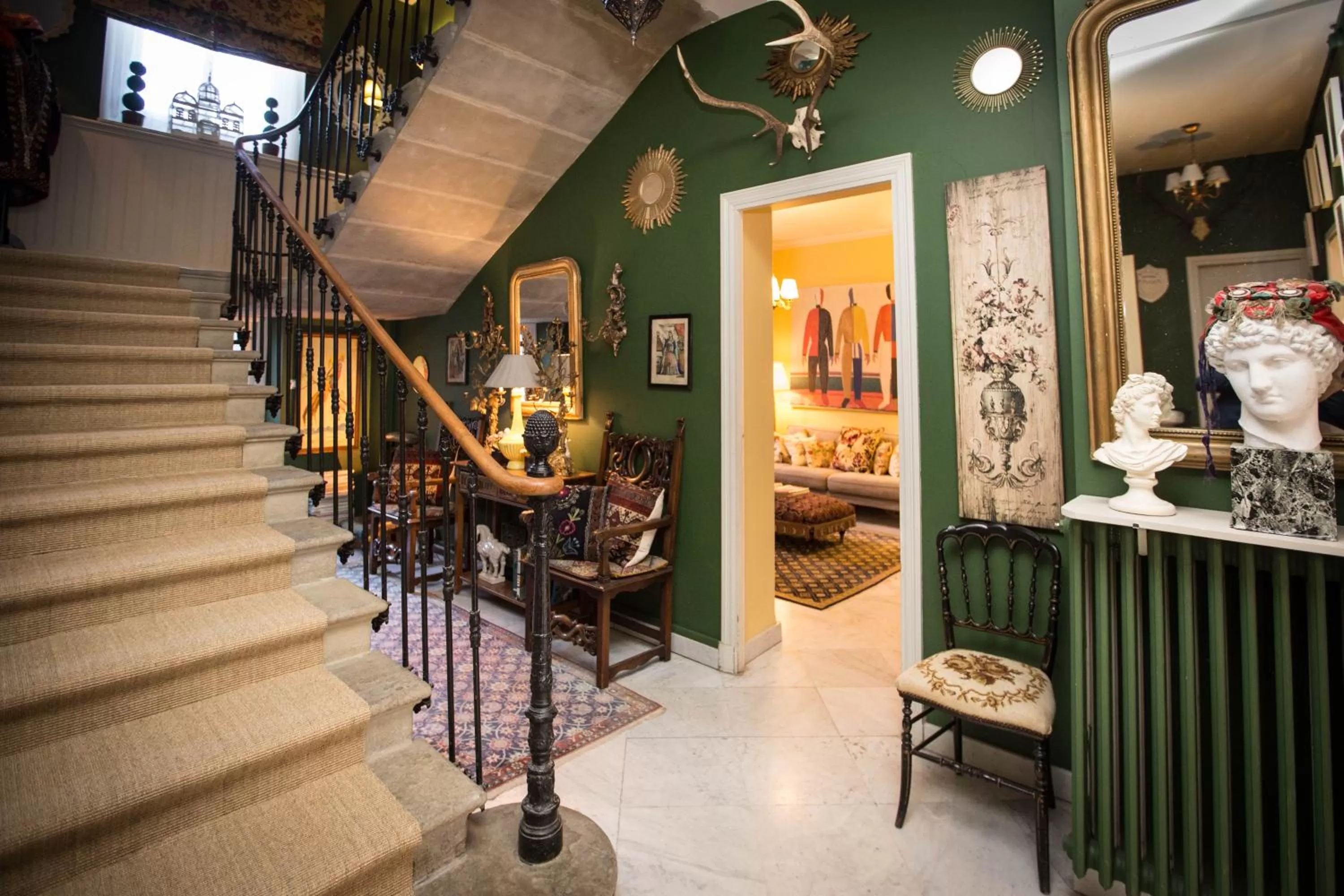 Lobby or reception, Lobby/Reception in Carcassonne Bed and Breakfast du Palais