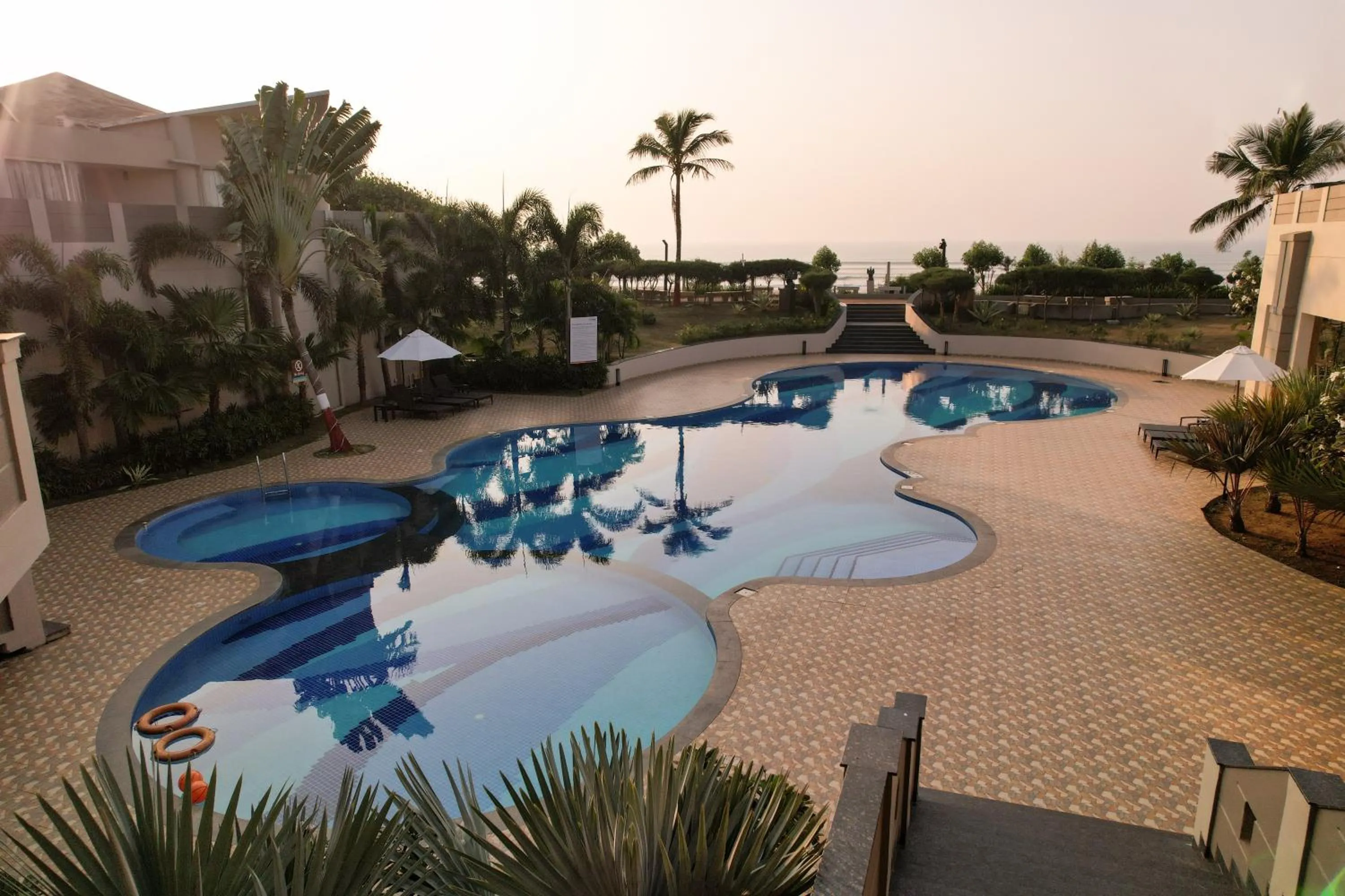 Swimming pool in Sterling Puri