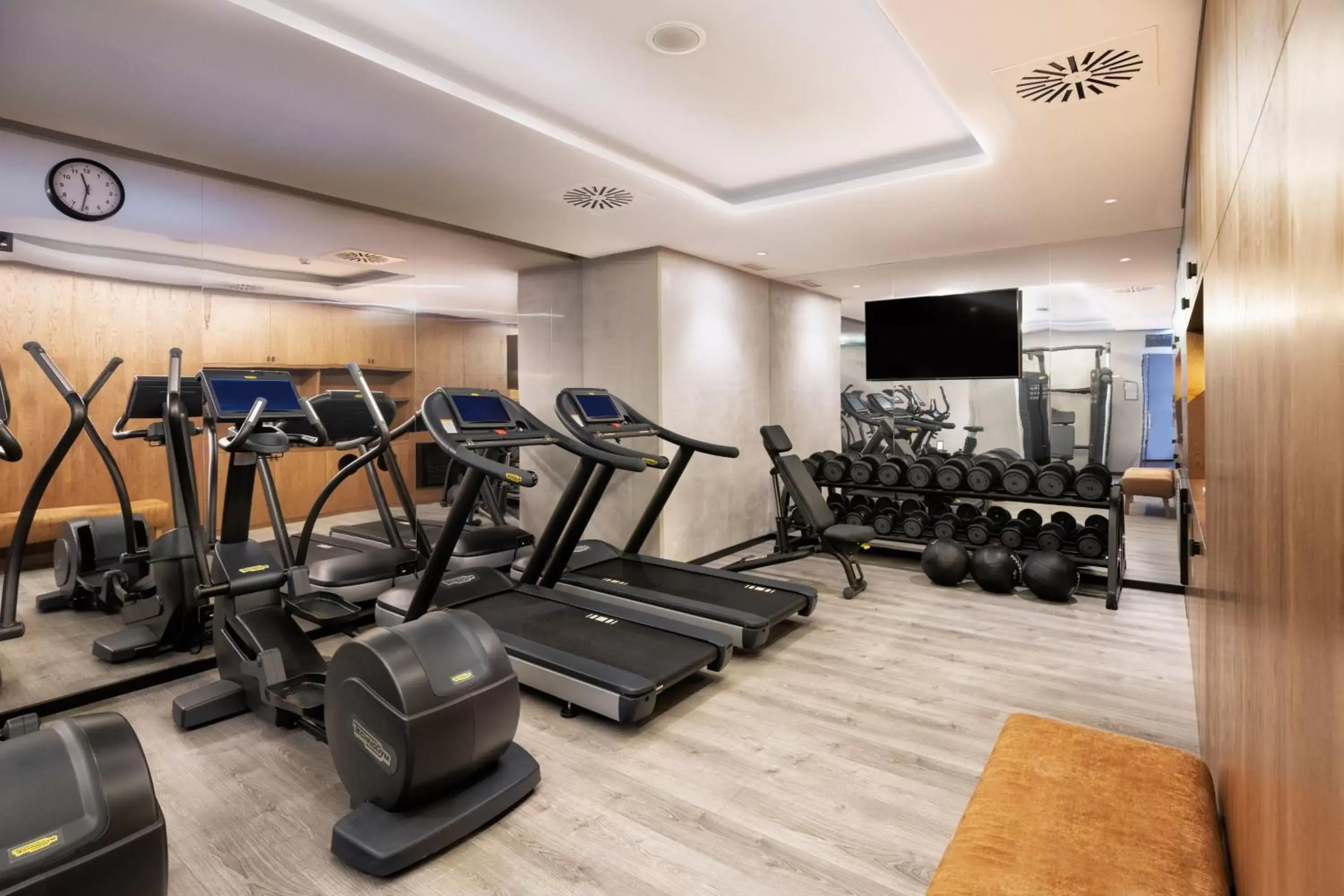 Fitness centre/facilities, Fitness Center/Facilities in Four Points by Sheraton Matosinhos