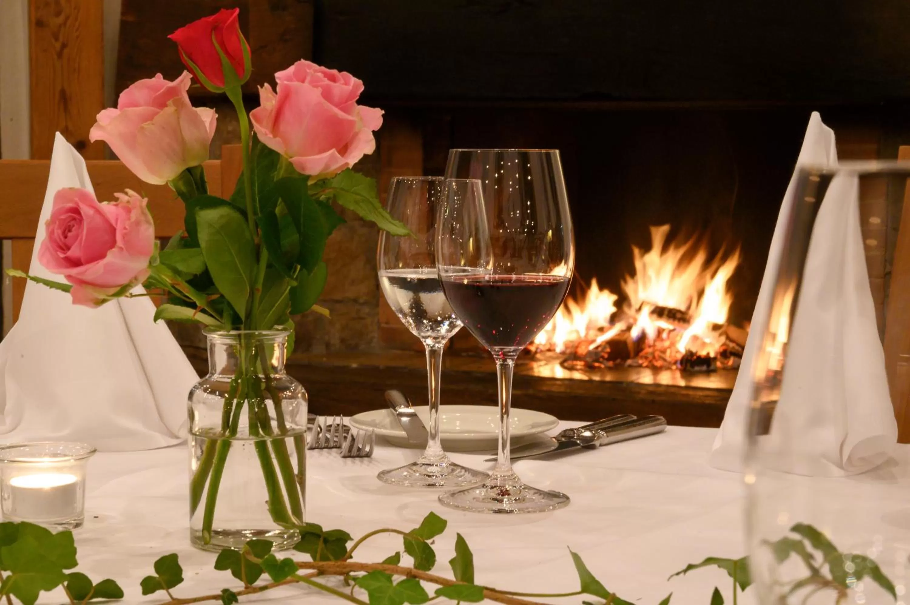 Banquet/Function facilities, Restaurant/Places to Eat in Romantik Hotel zu den drei Sternen