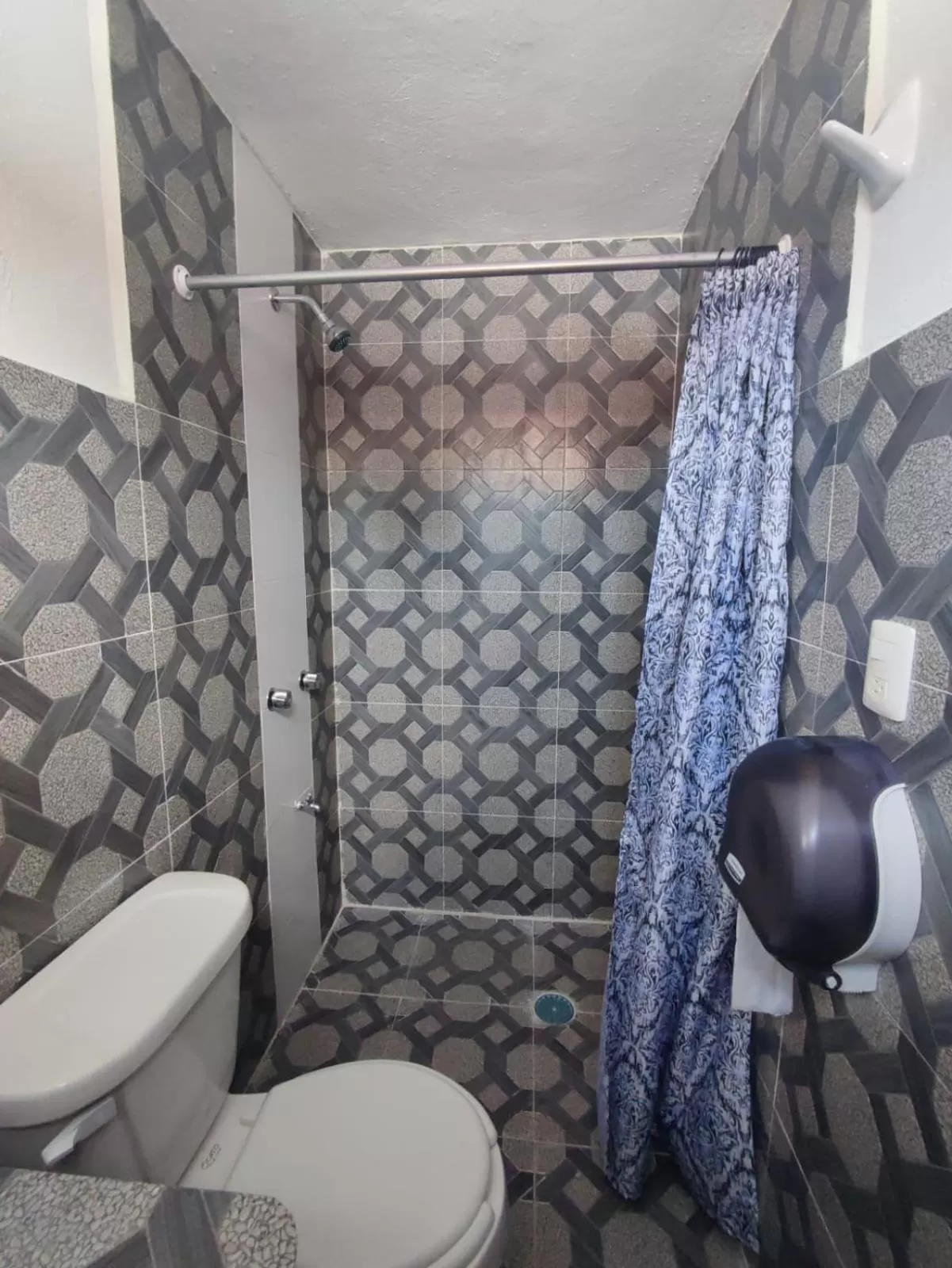 Shower, Bathroom in Hotel Rath