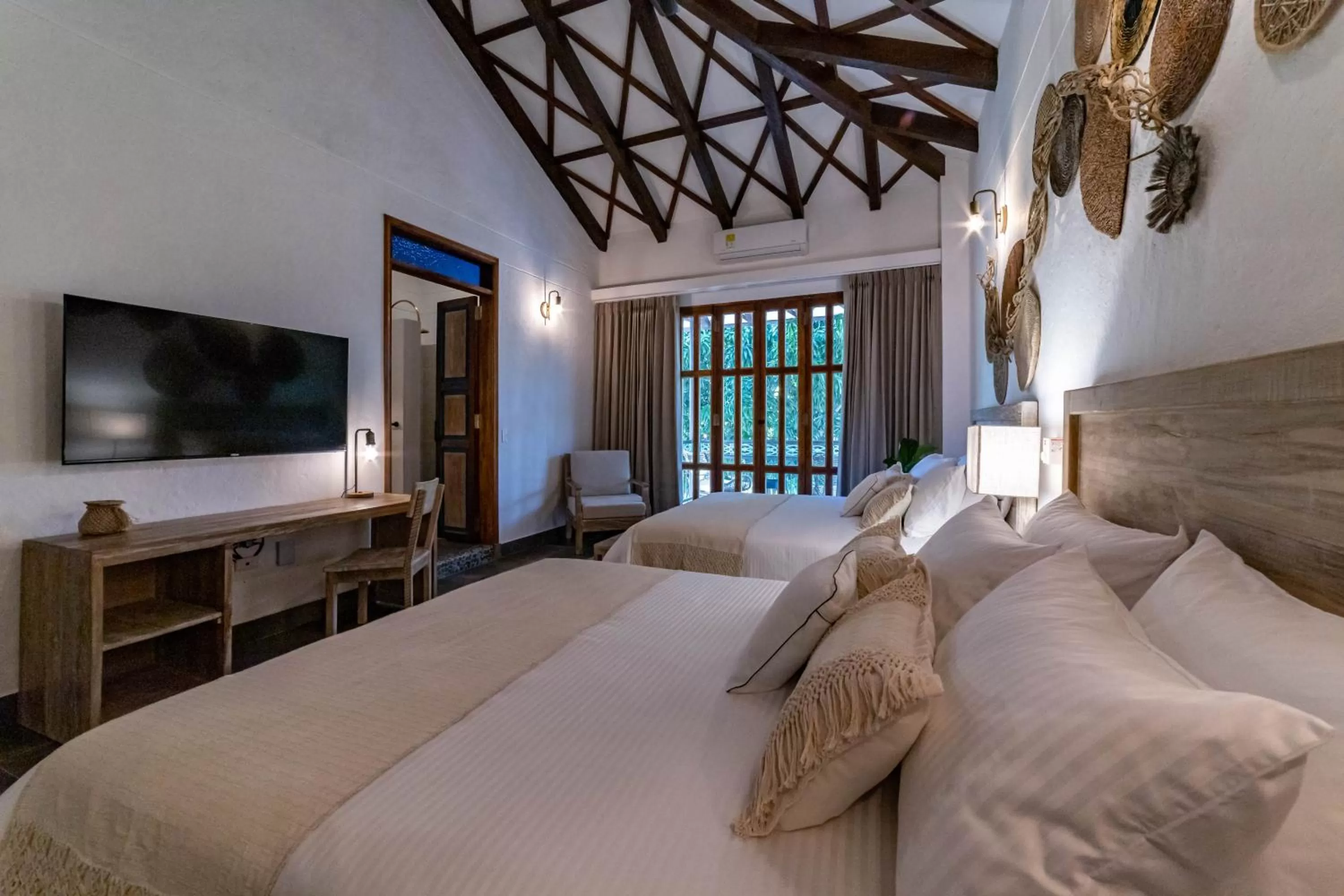 Quadruple Room with Balcony in Casa Jacaranda Hotel Boutique