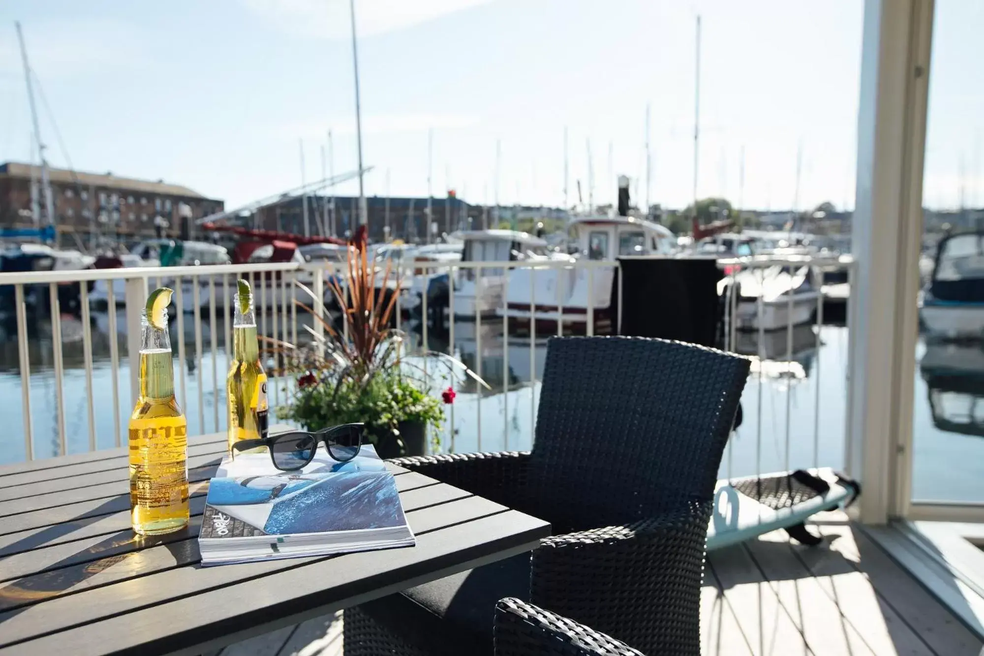 Balcony/Terrace, Restaurant/Places to Eat in Tŷ Milford Waterfront