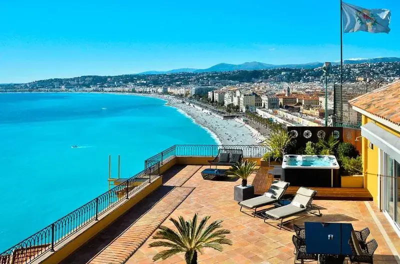 Sea view in Hôtel La Pérouse Nice Baie des Anges - Recently fully renovated