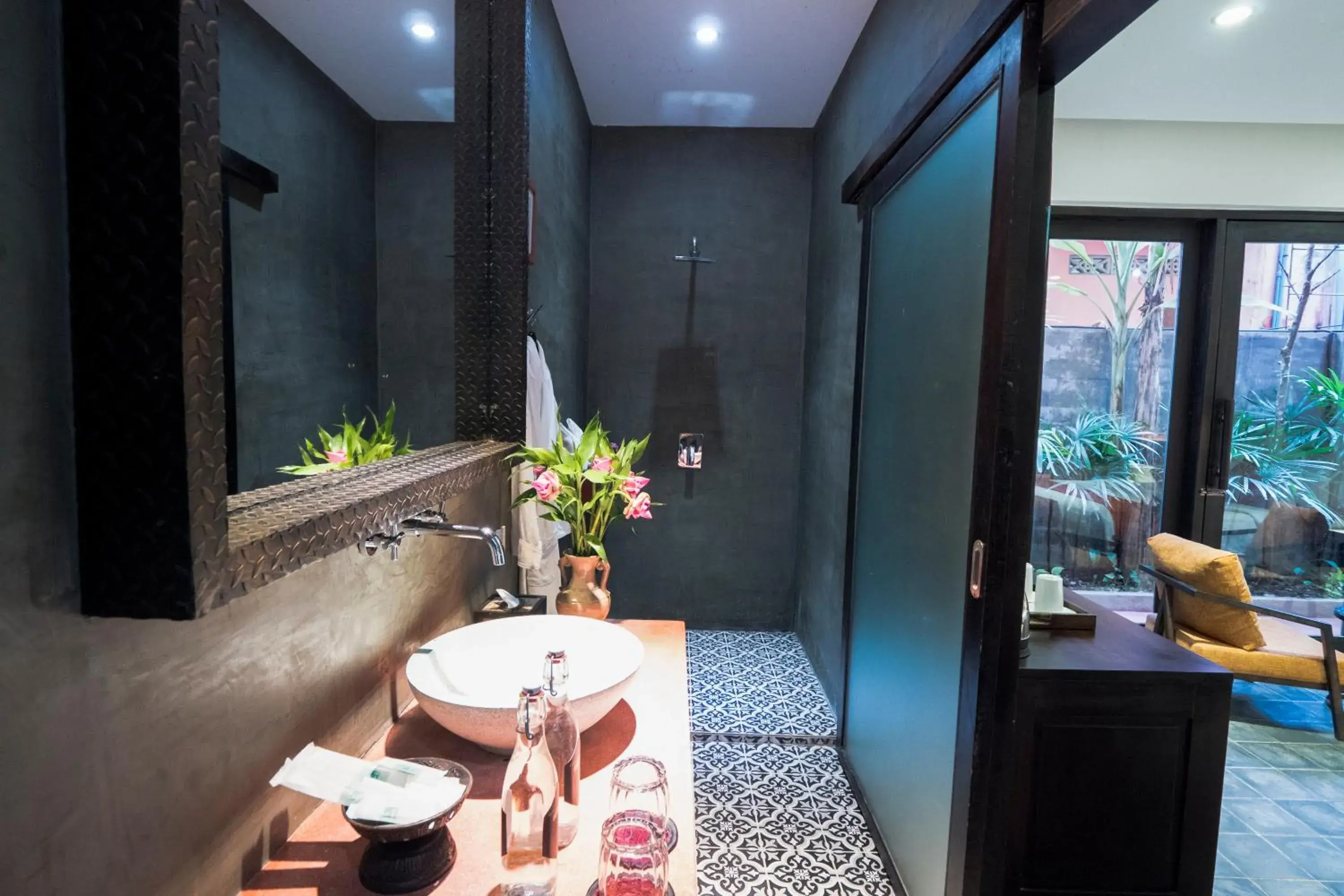 Shower, Seating Area in Golden Temple Villa