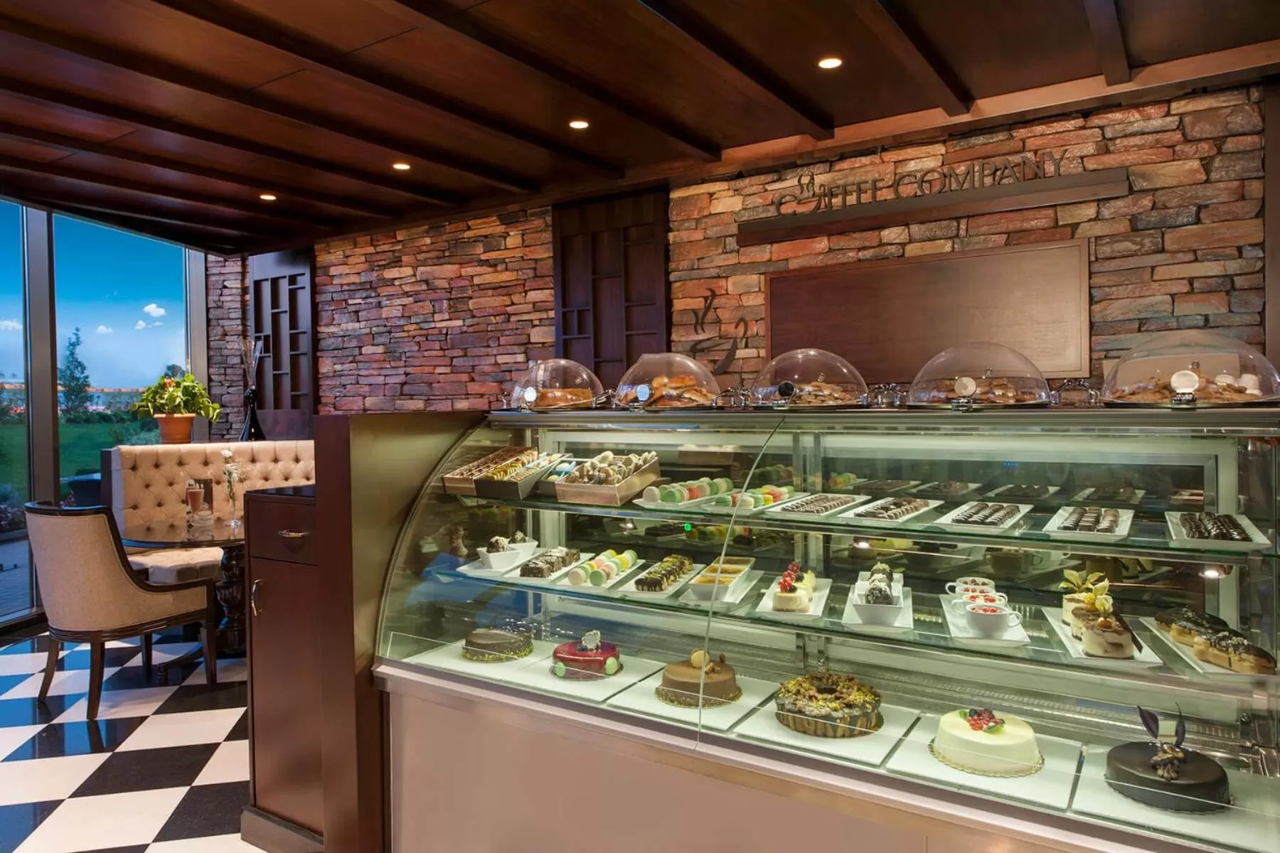 Food and drinks in Elite World Istanbul Florya