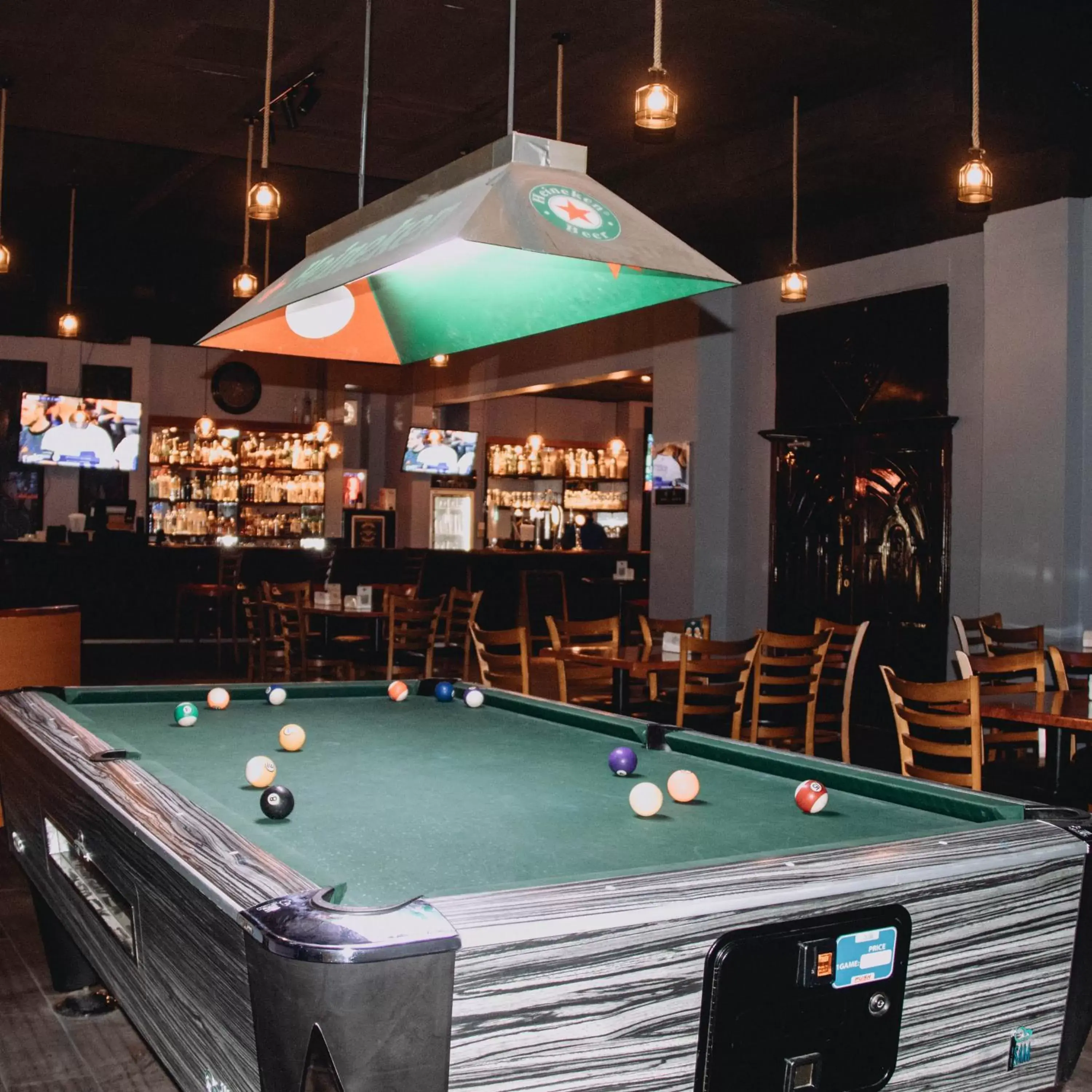 Lounge or bar, Billiards in BM Beach Hotel