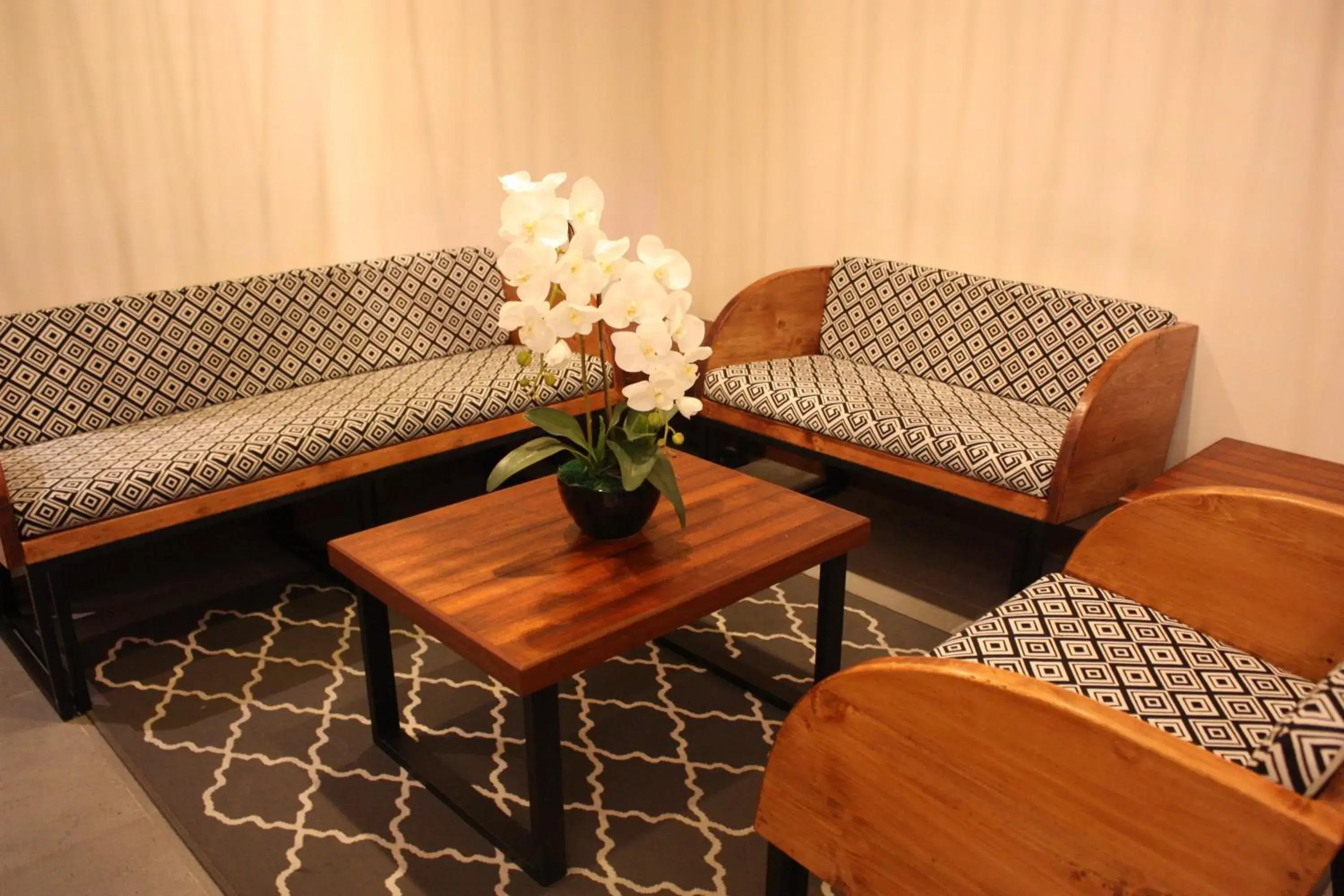 Lobby or reception, Seating Area in Ahyu Hotel