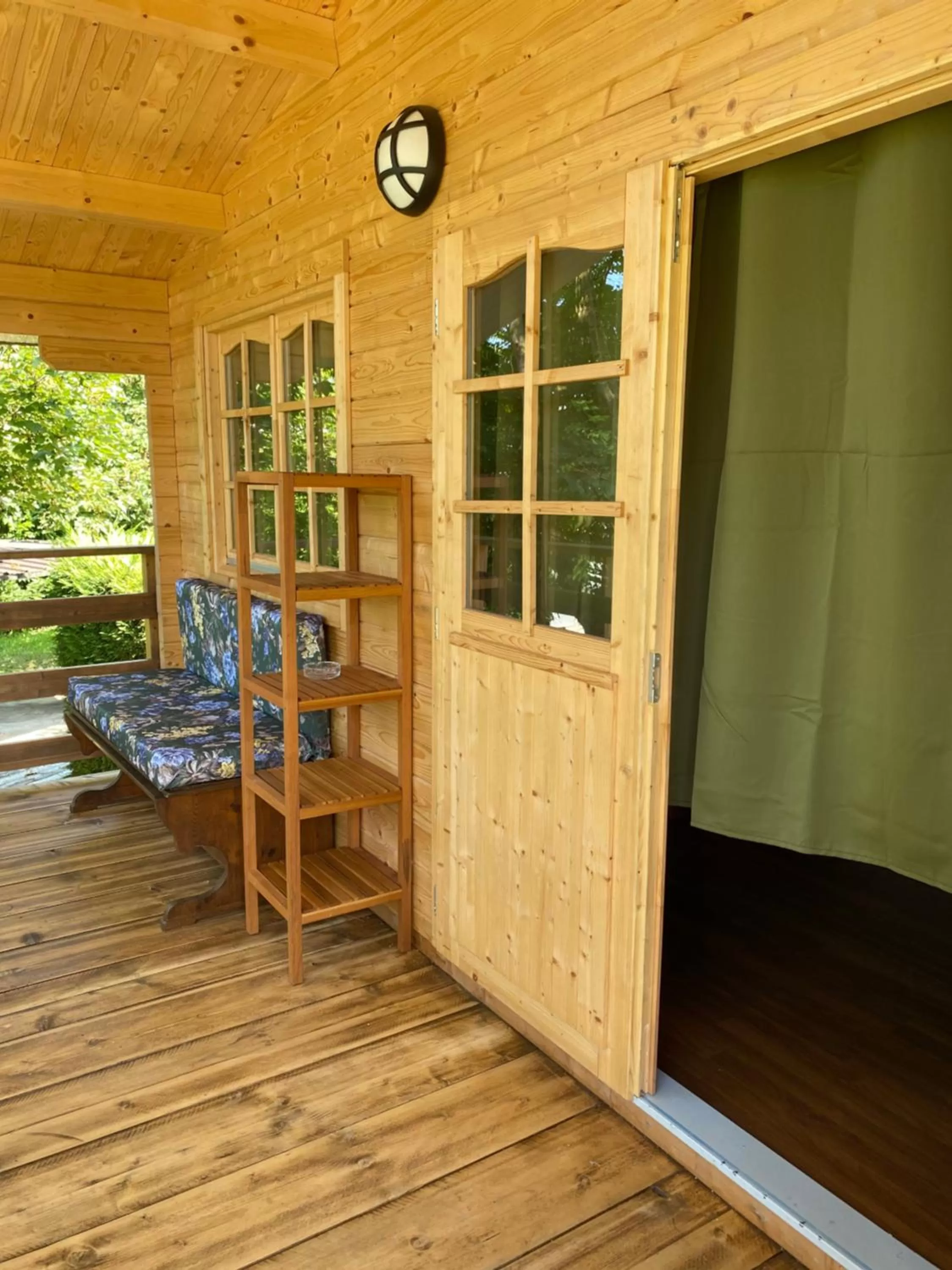 AgriCamping AlbaVillage Hotel & Wellness