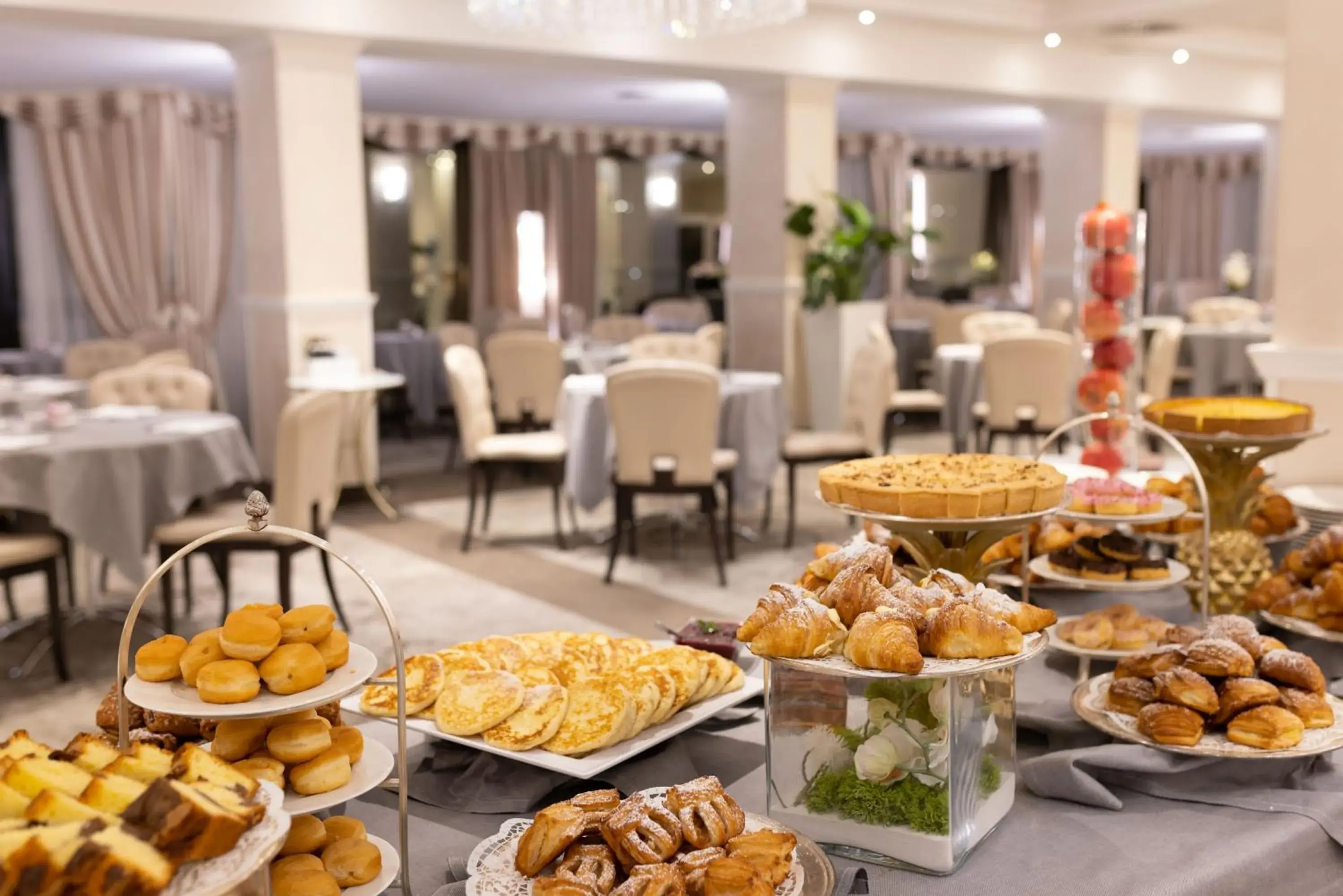 Buffet breakfast, Restaurant/Places to Eat in Hotel Sporting