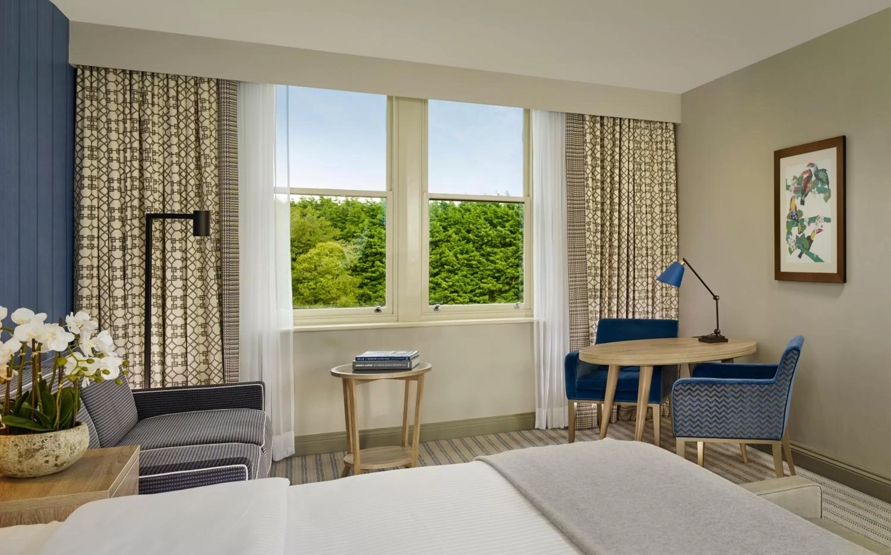 Bedroom, Bed in Pendley Manor