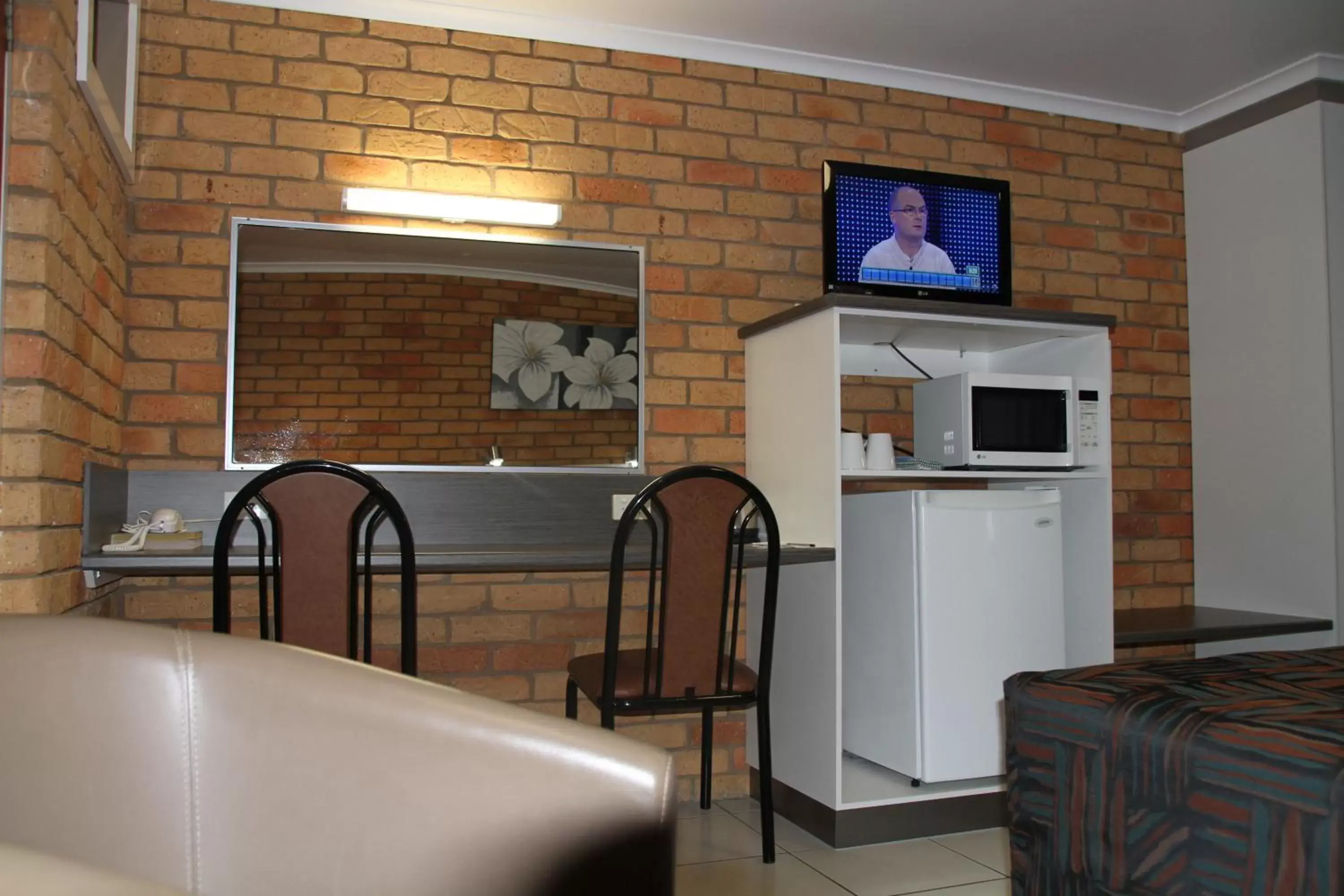 Triple Room in Emerald Highlands Motel Triple Room in Emerald Highlands Motel