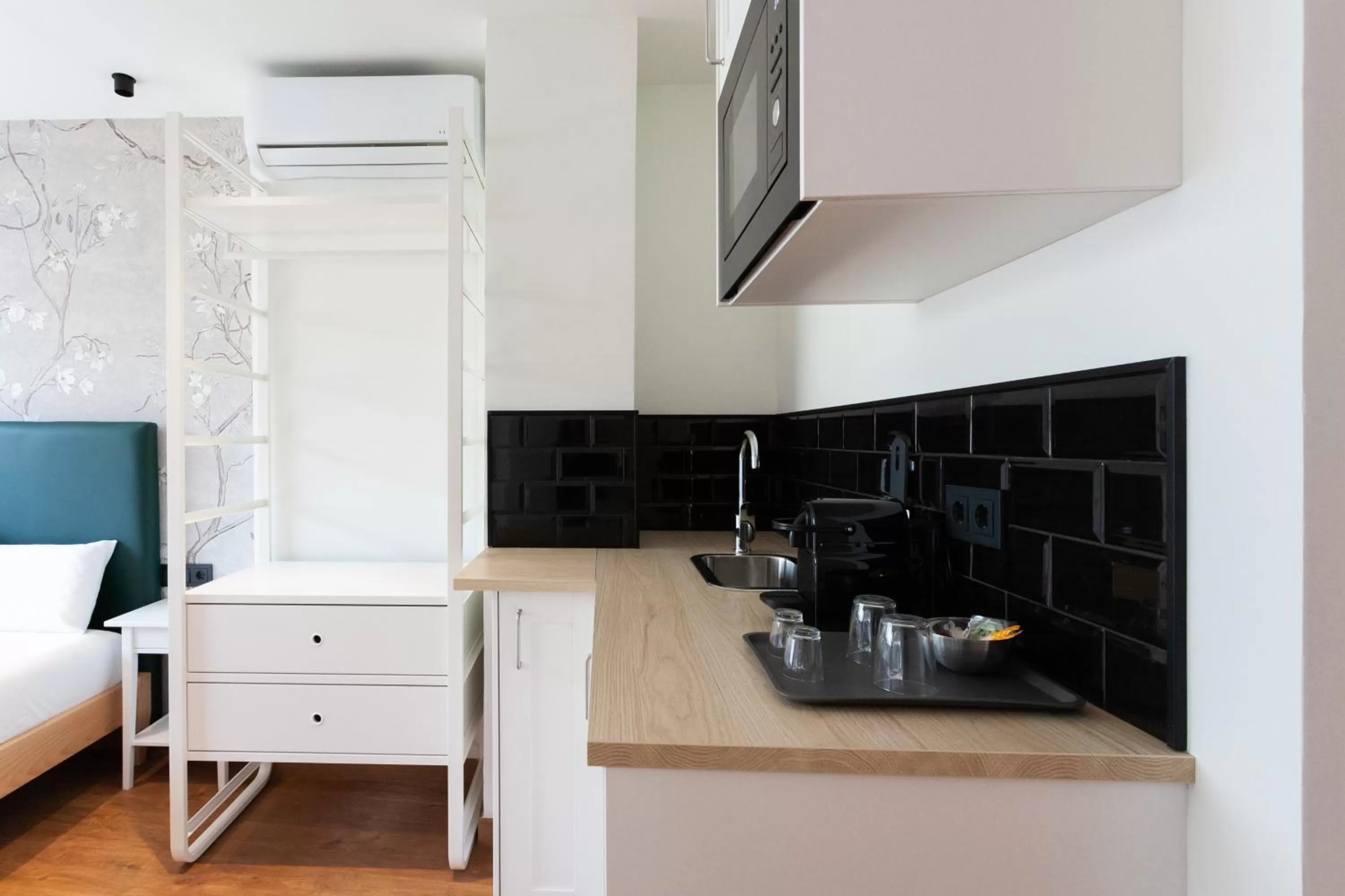 Coffee/tea facilities, Bed in Welldone Sierpes Boutique