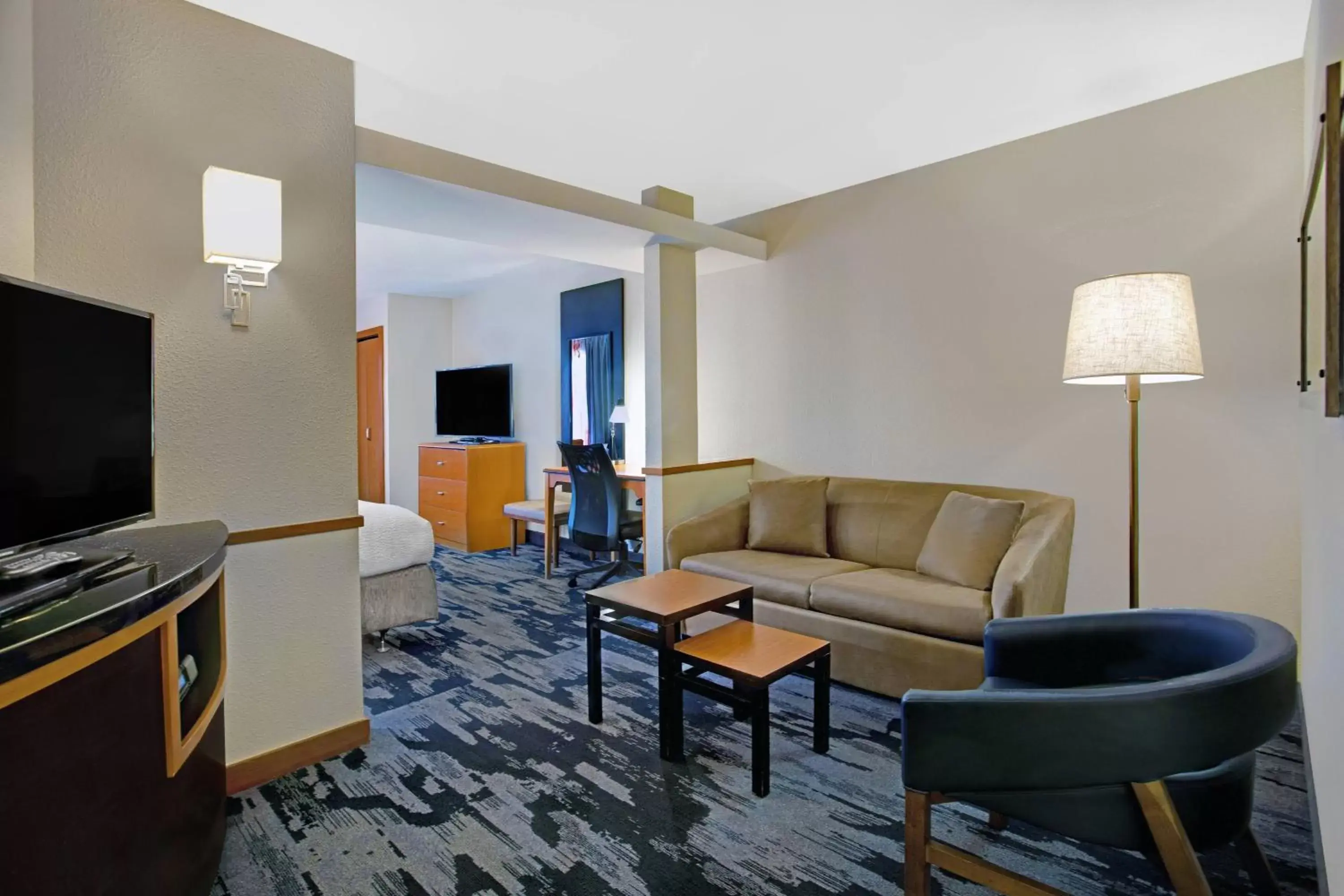 Living room, Seating Area in Fairfield Inn and Suites Carlsbad