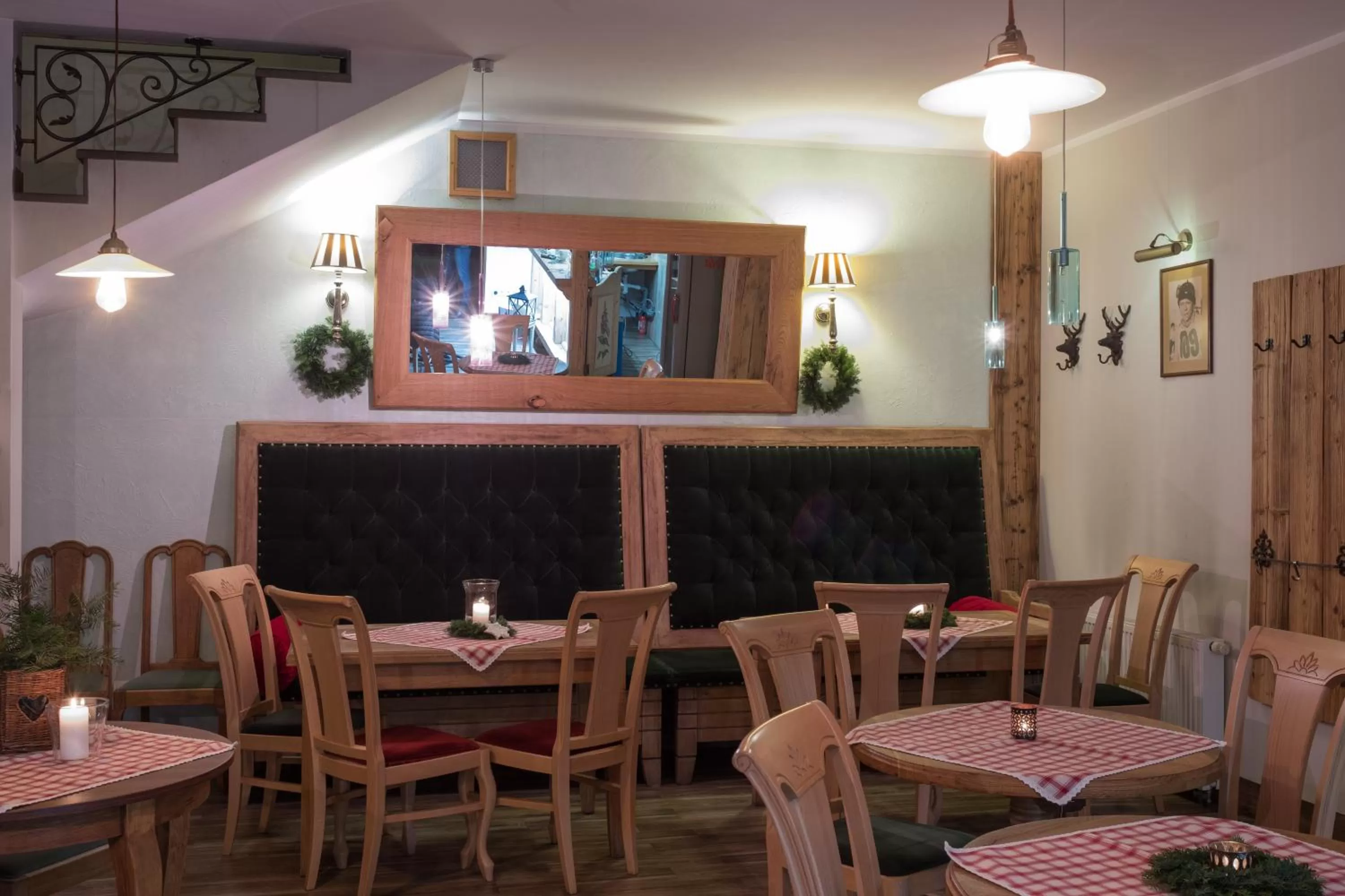 Restaurant/places to eat in Willa Pokusa