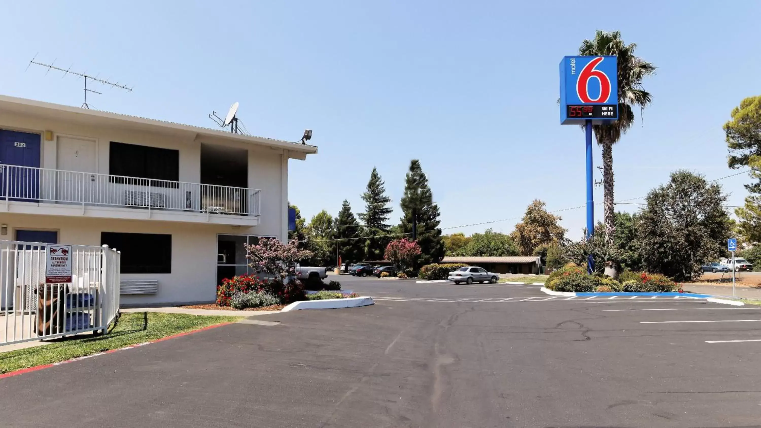 Property Building in Motel 6-Chico, CA