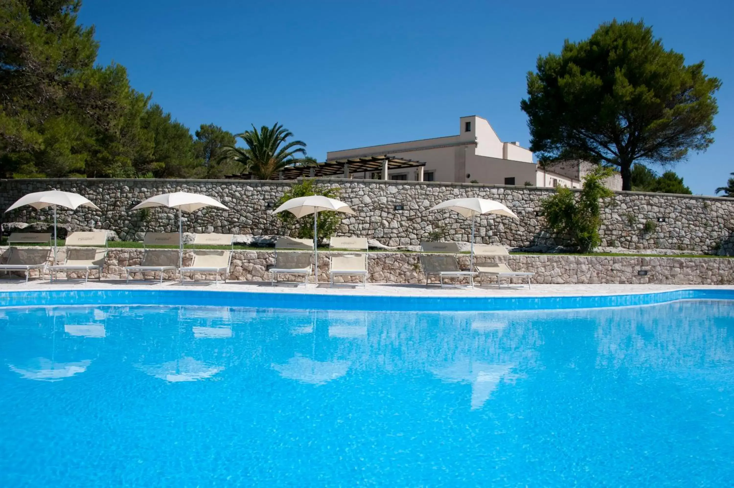 Swimming pool, Property Building in Masseria Panareo
