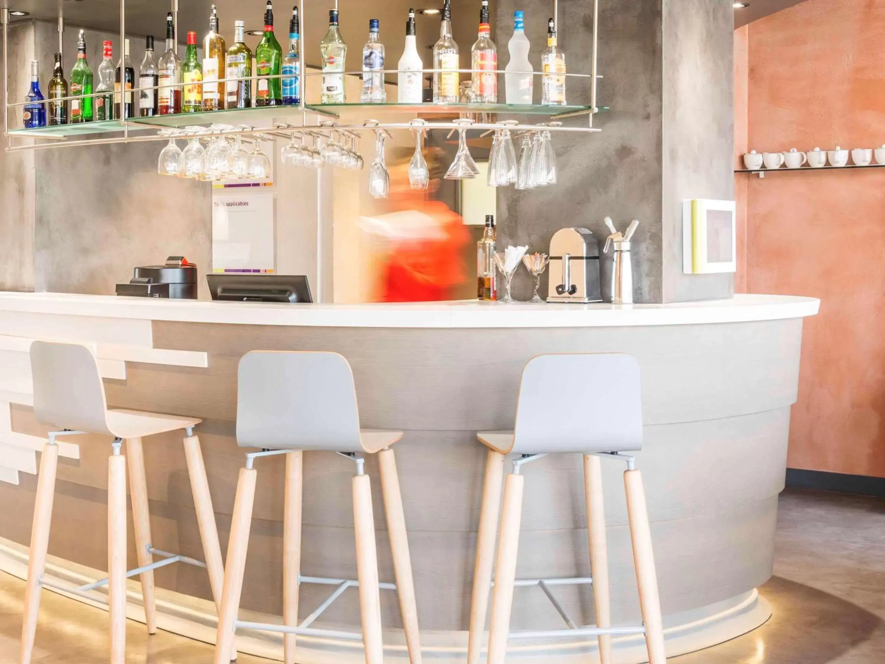 Lounge or bar, Lounge/Bar in ibis Styles Meaux Centre