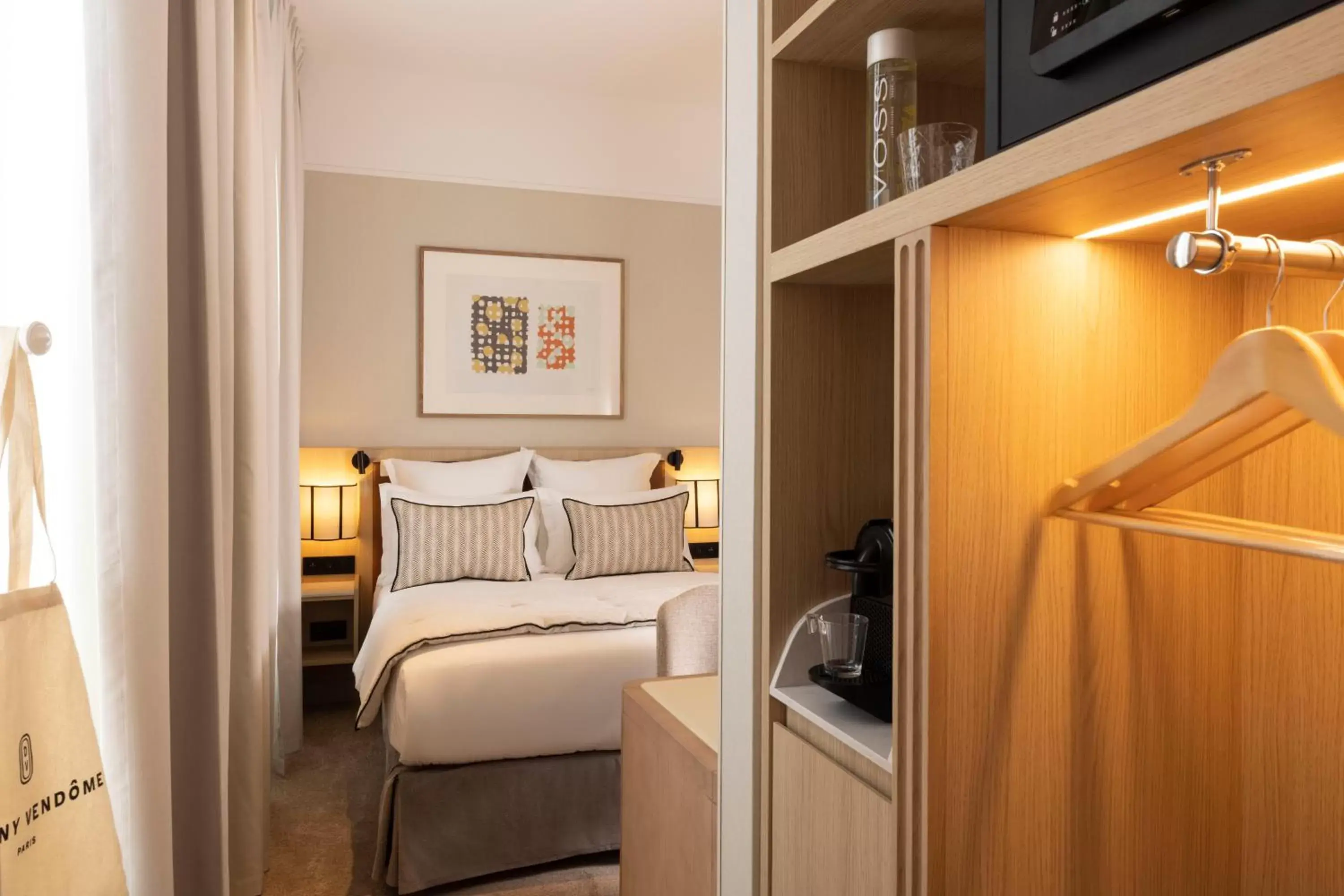 Bedroom, Bed in Hotel Duminy-Vendome Bedroom, Bed in Hotel Duminy-Vendome