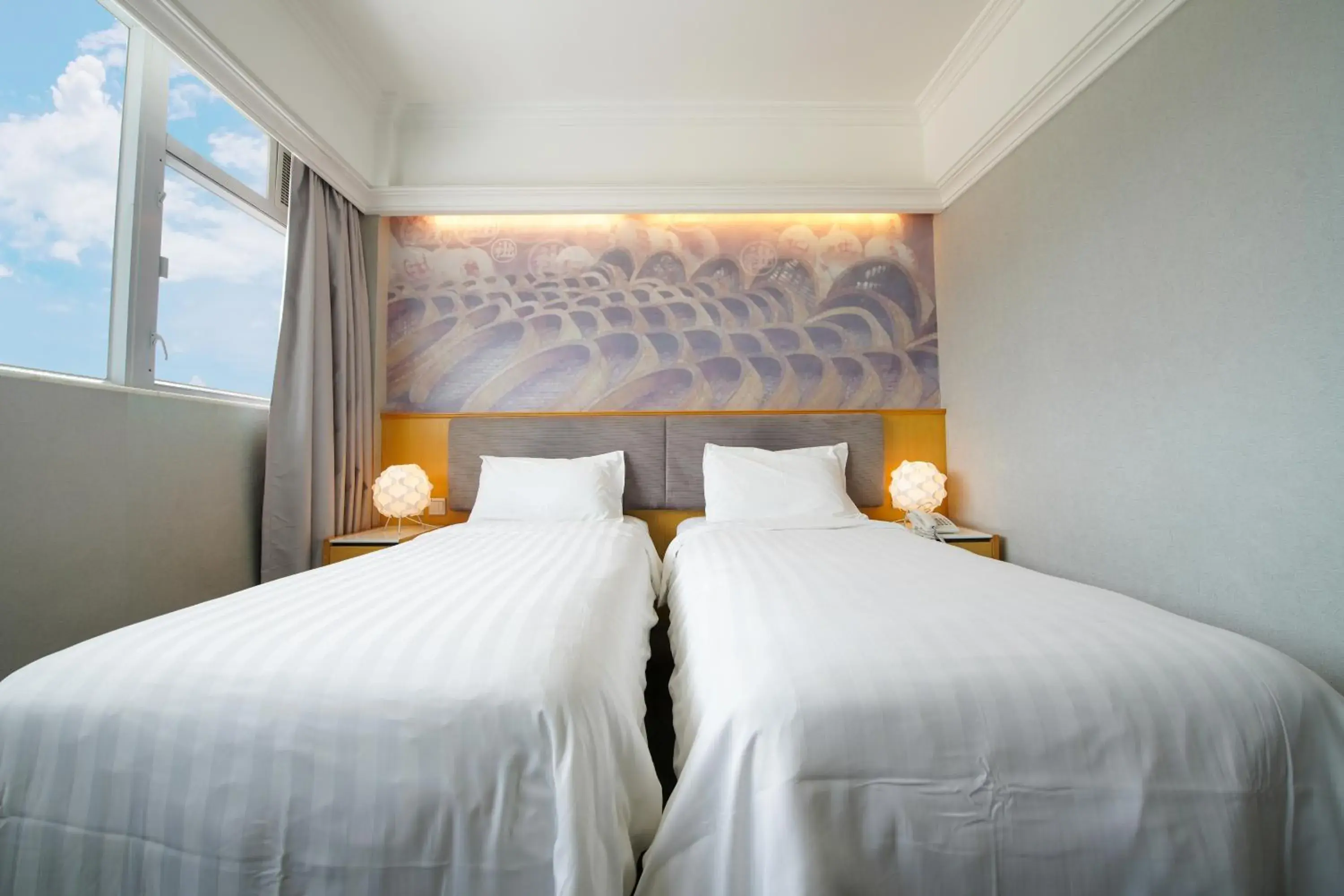 Bed in Warwick Hotel Cheung Chau