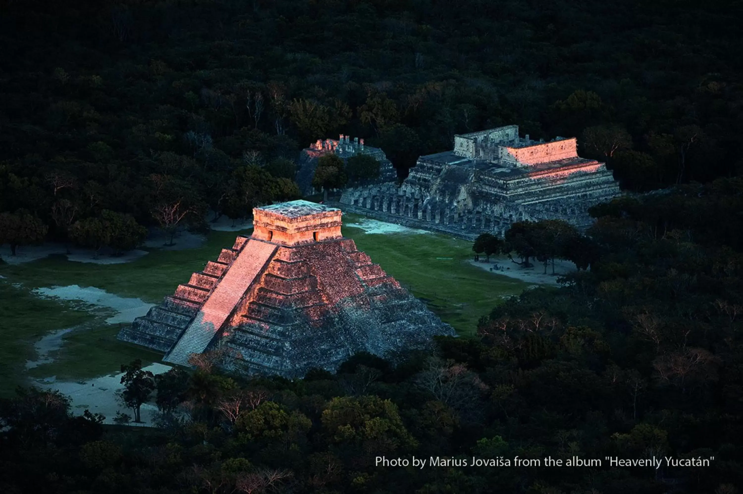 Nearby landmark, Bird's-eye View in Hotel Chichen Itza