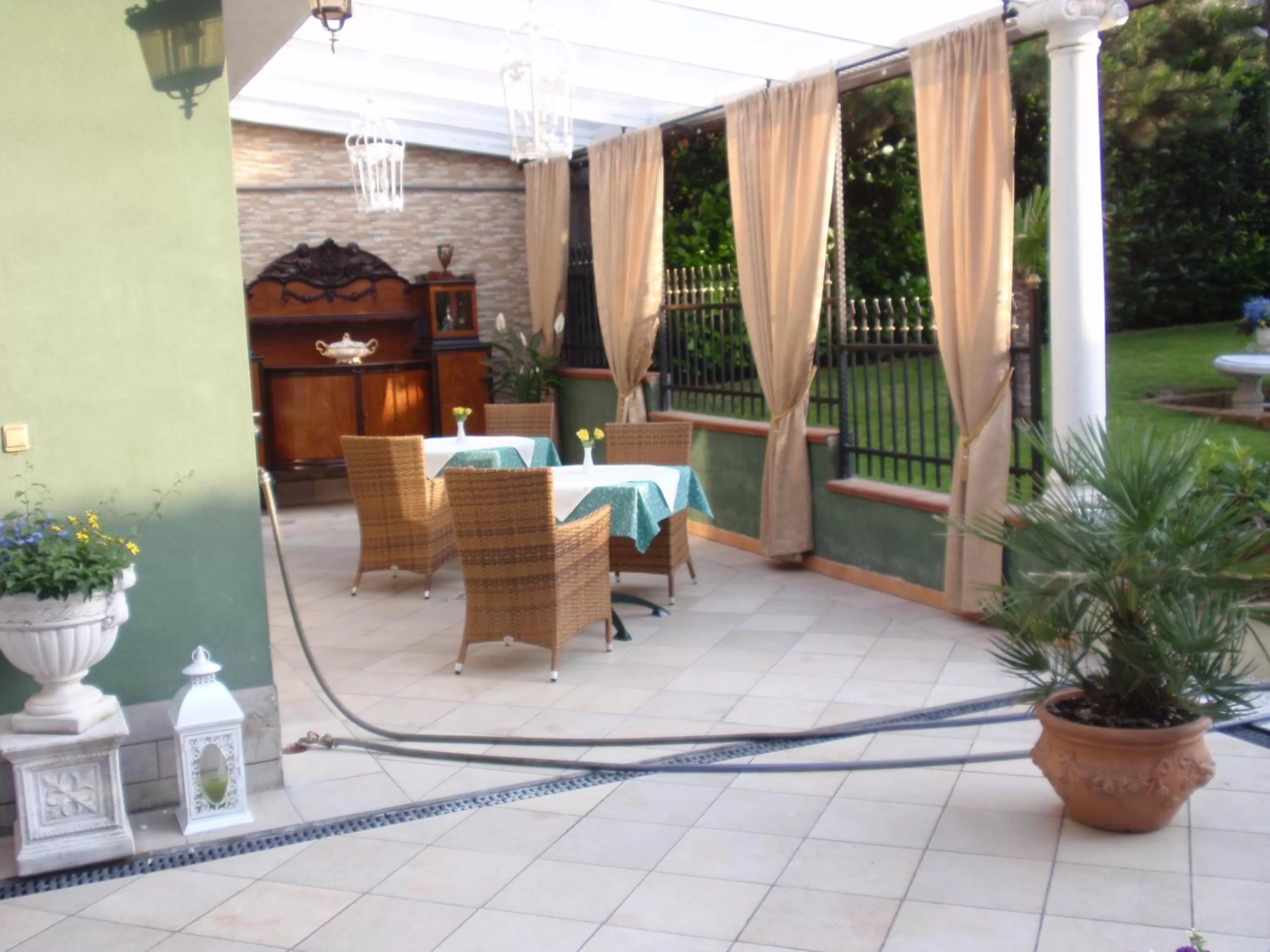 Balcony/Terrace in Villa-Angelina