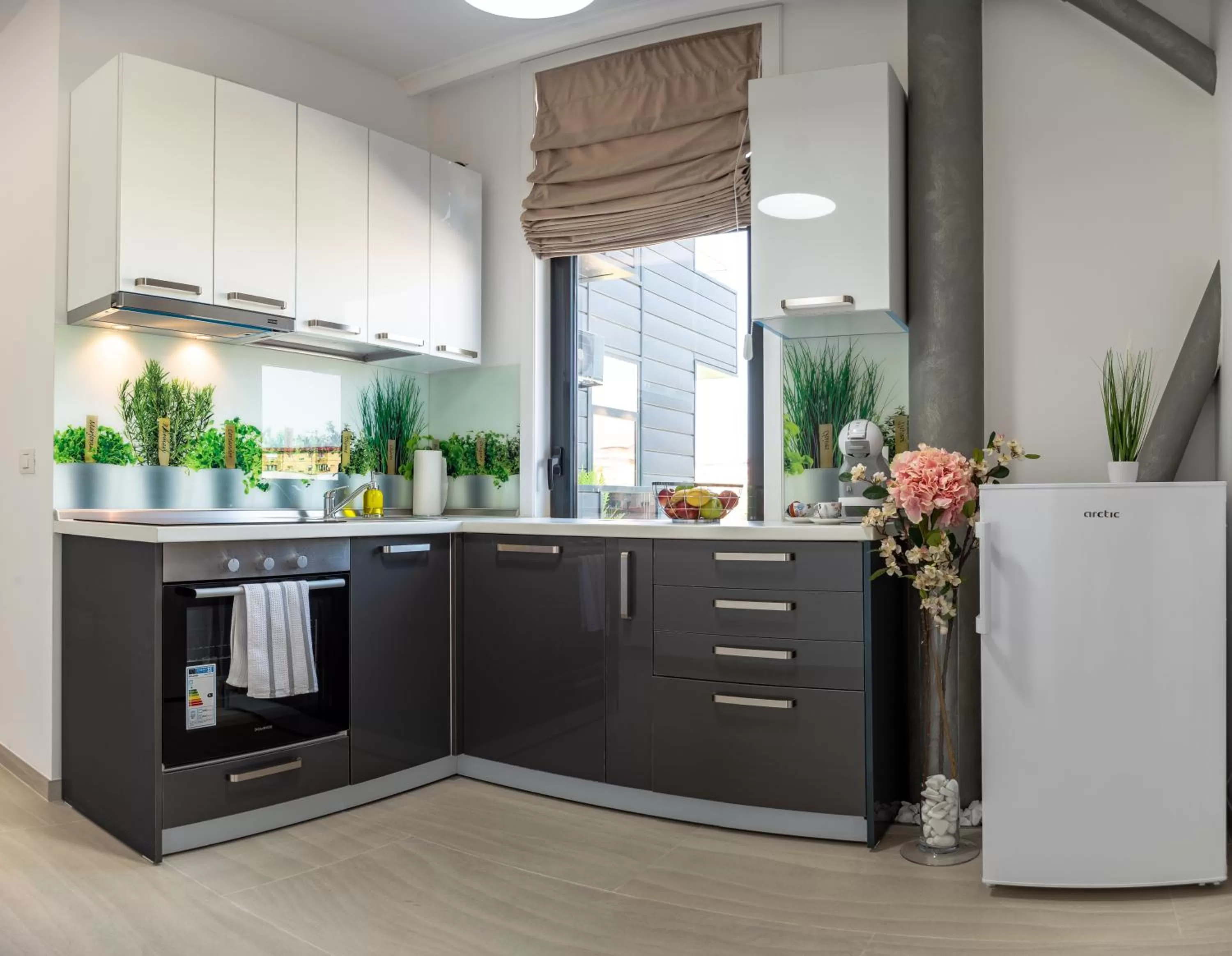 Kitchen/Kitchenette in Steel Residence
