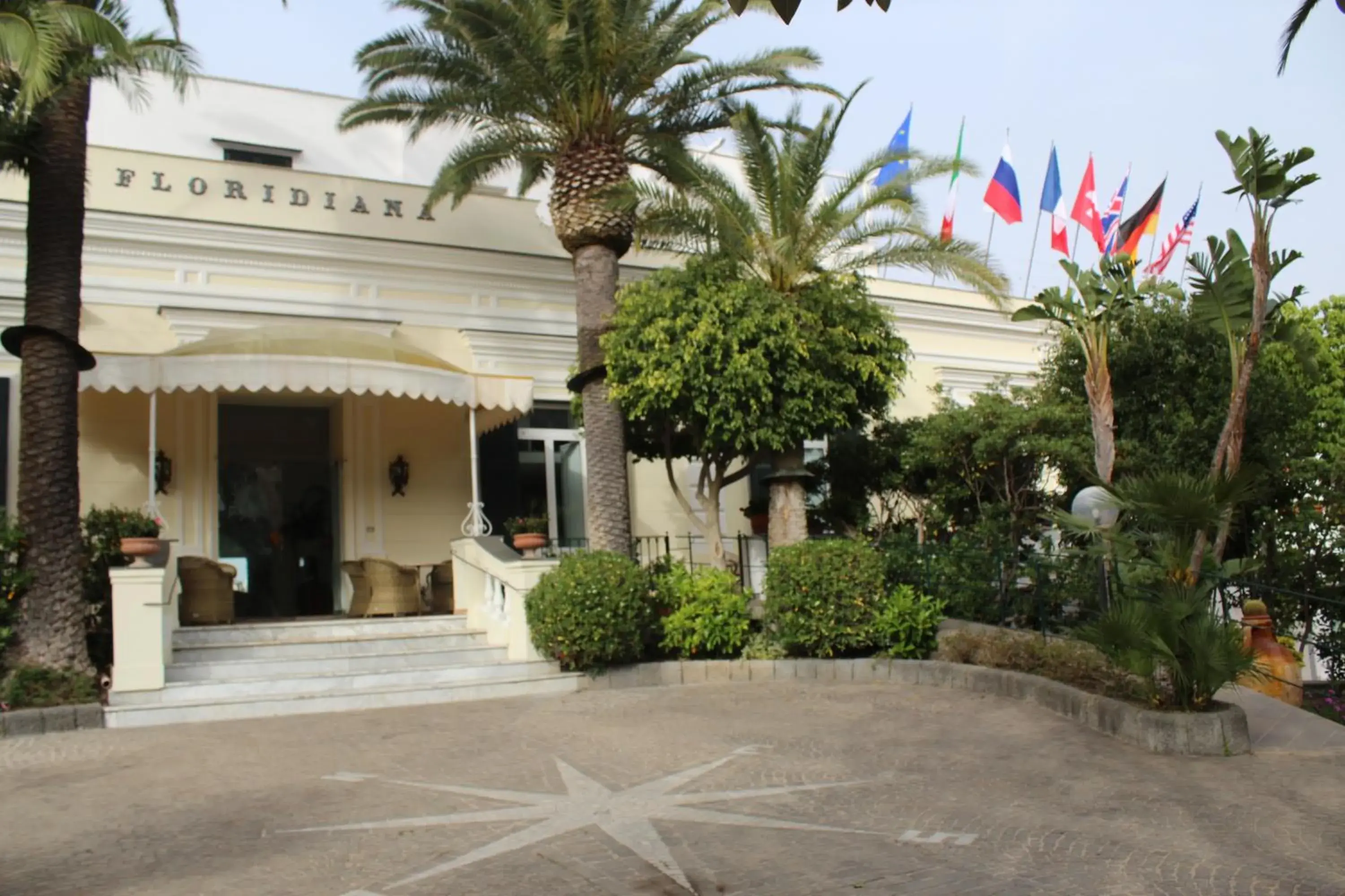 Facade/entrance, Property Building in Hotel Floridiana Terme