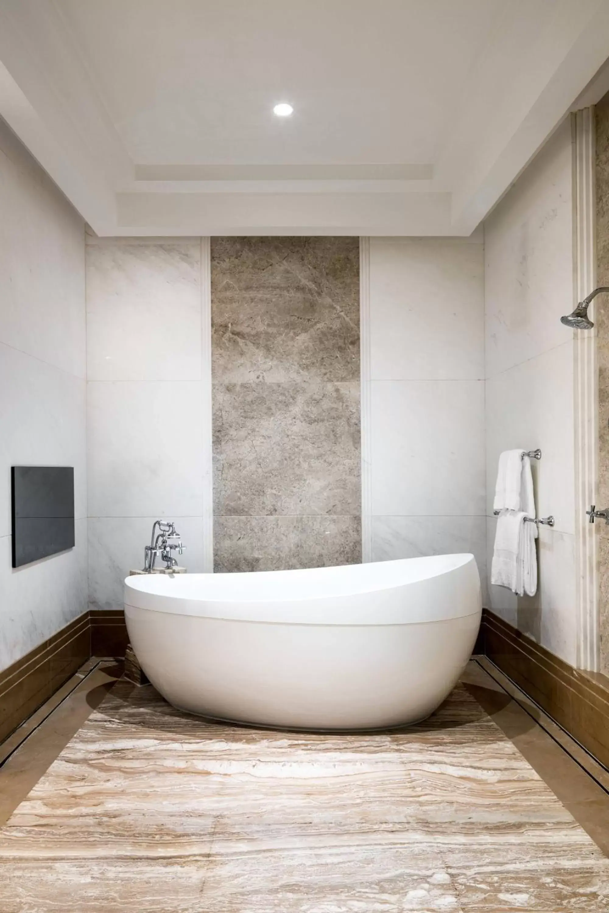 Bathroom in The St. Regis Chengdu