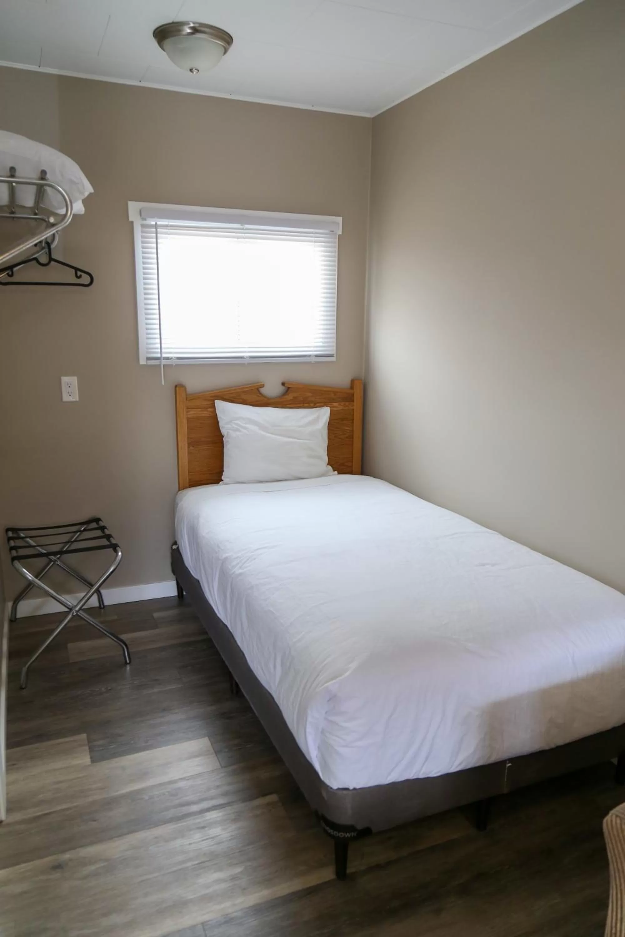 Bed in Richter Pass Beach Resort